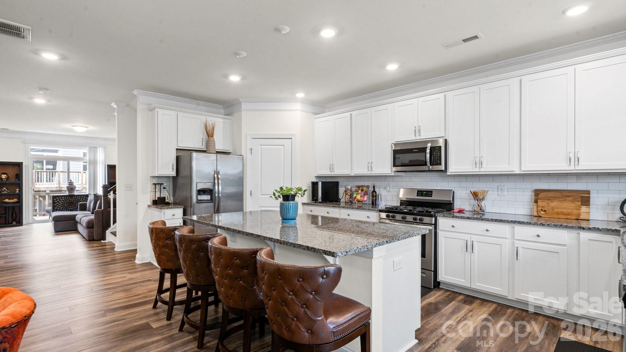 10406 Glenmere Creek Circle — Charlotte