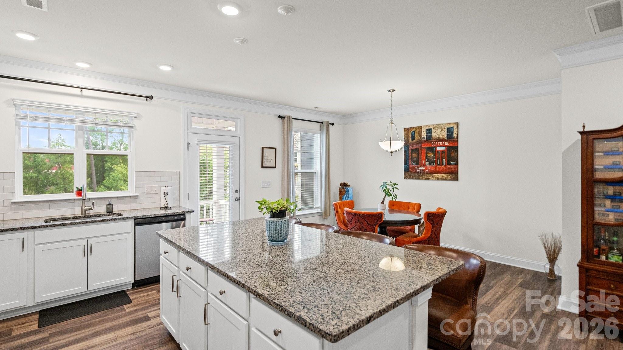 10406 Glenmere Creek Circle — Charlotte