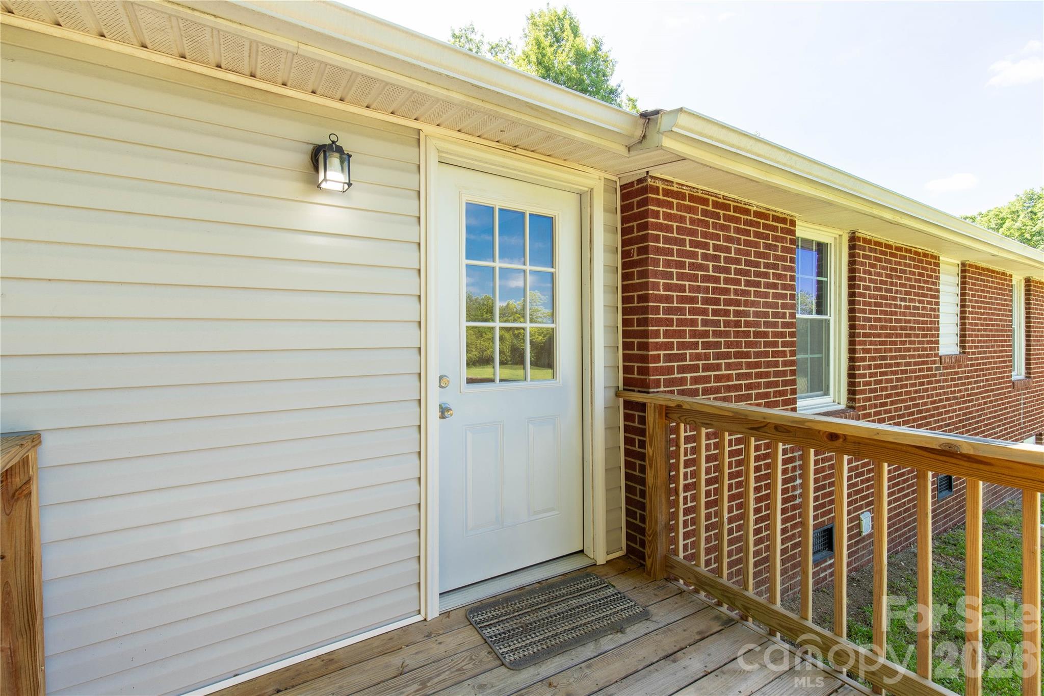 2245 Felly Lane — Lancaster