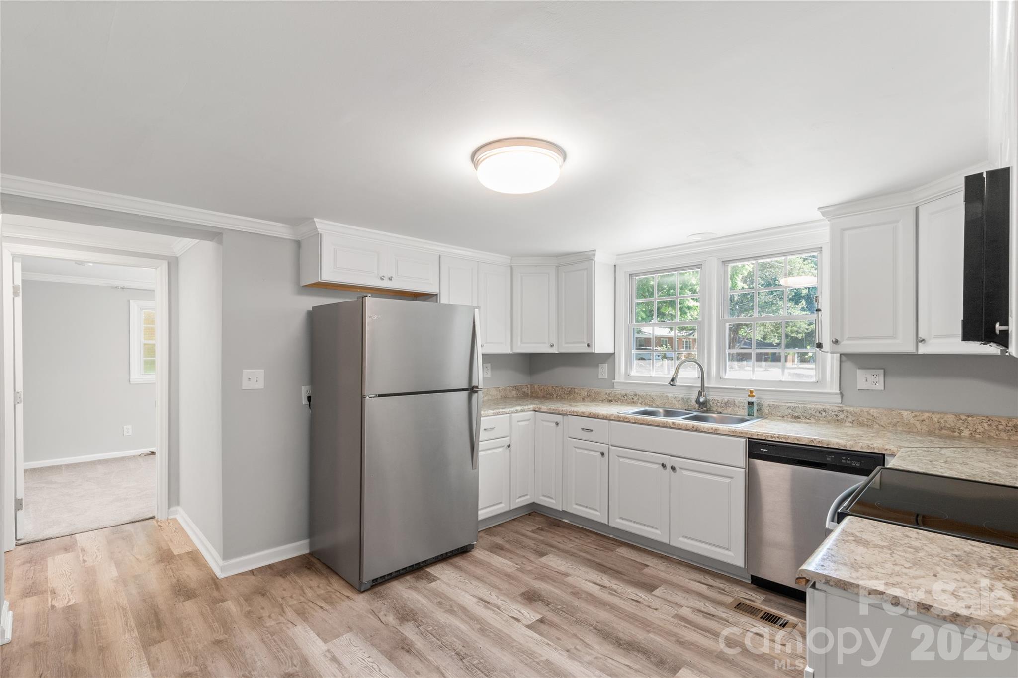 2245 Felly Lane — Lancaster