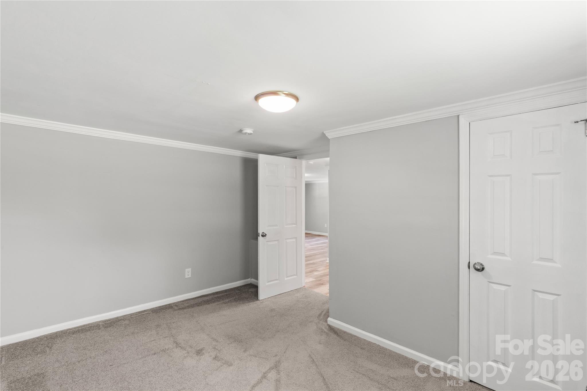 2245 Felly Lane — Lancaster