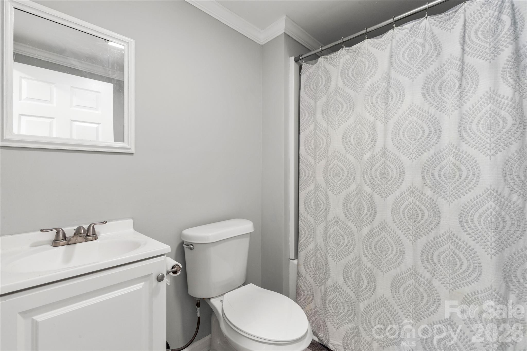 2245 Felly Lane — Lancaster
