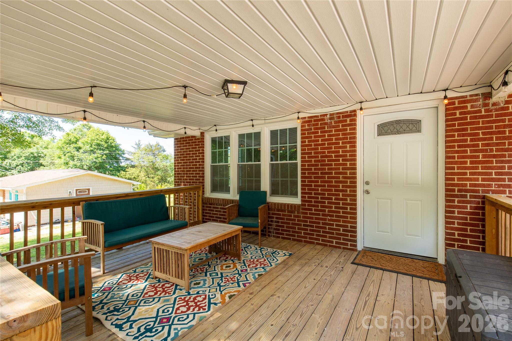 2245 Felly Lane — Lancaster