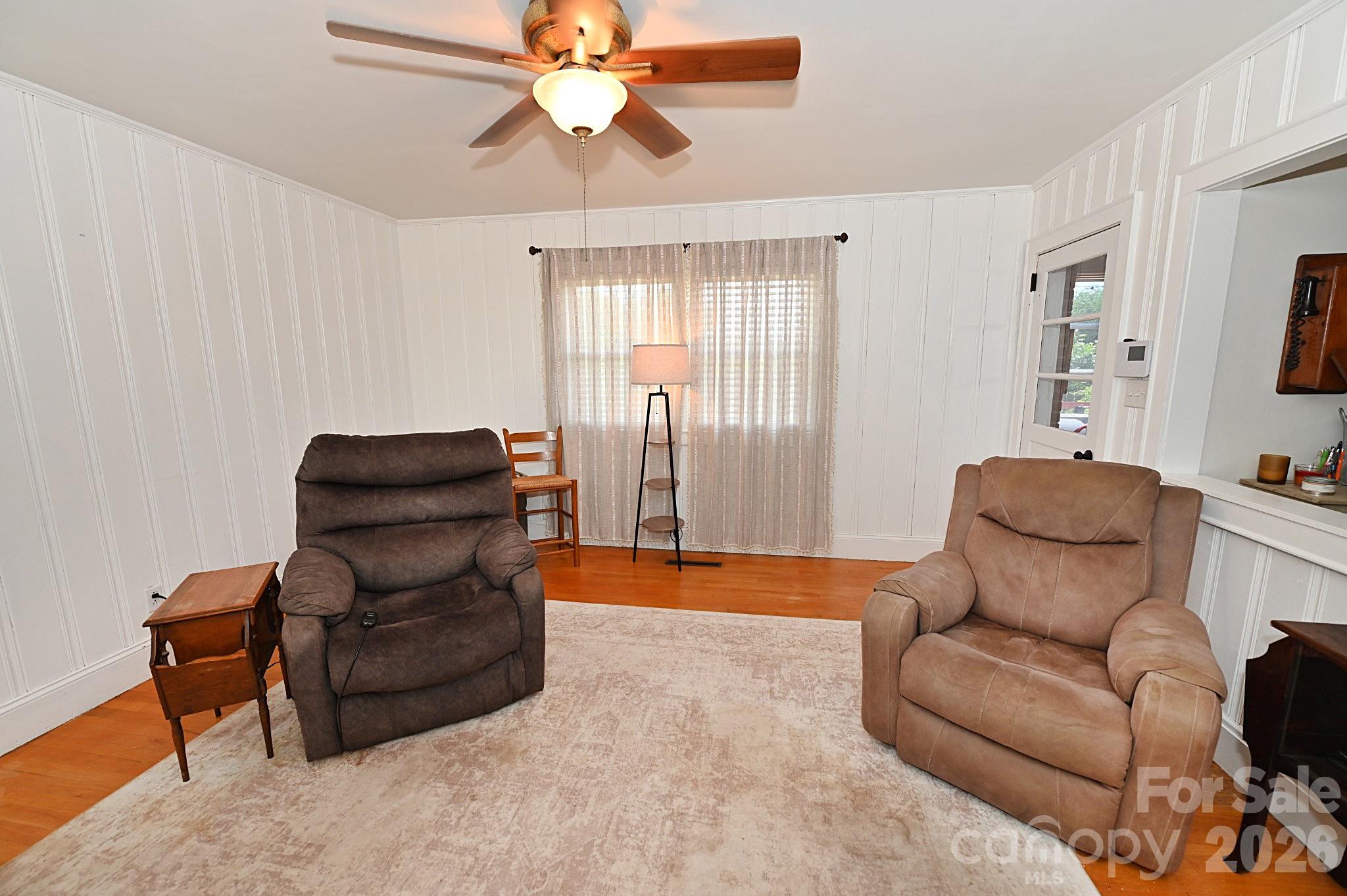 902 E Boyd Street — Maiden