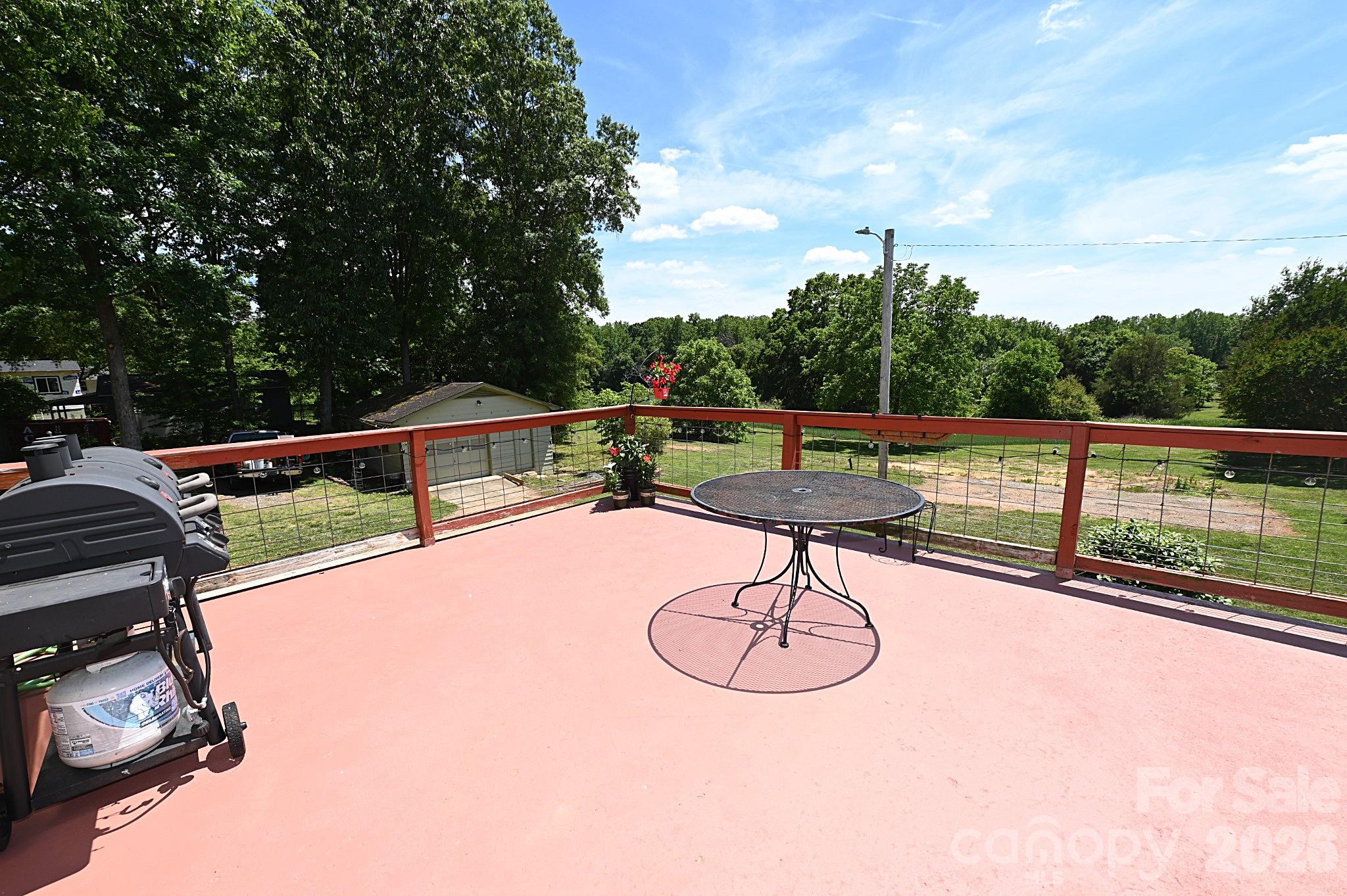 902 E Boyd Street — Maiden