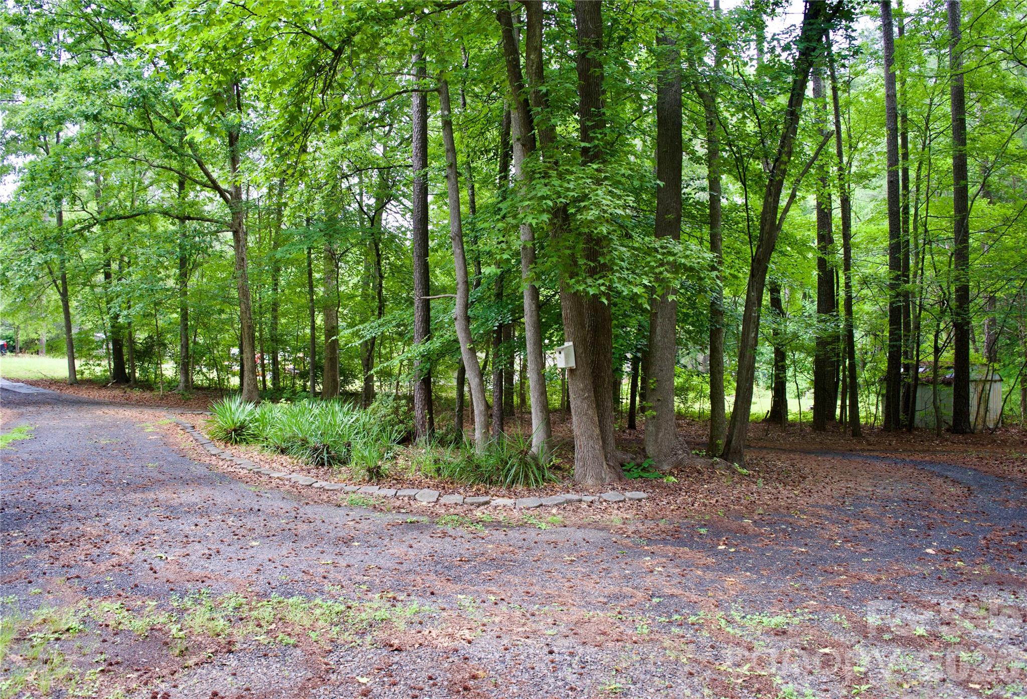 908 Buddys Choice Road — York