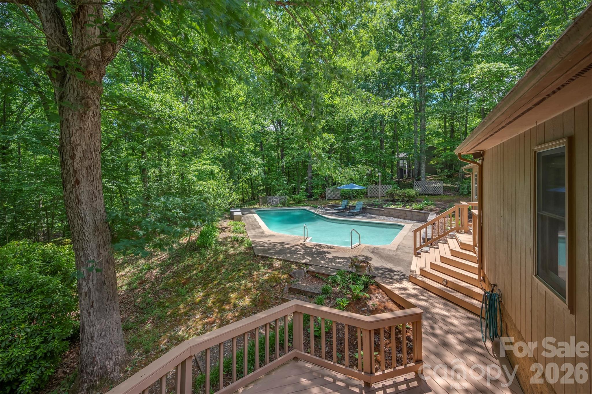 66 Oakwood Lane — Columbus