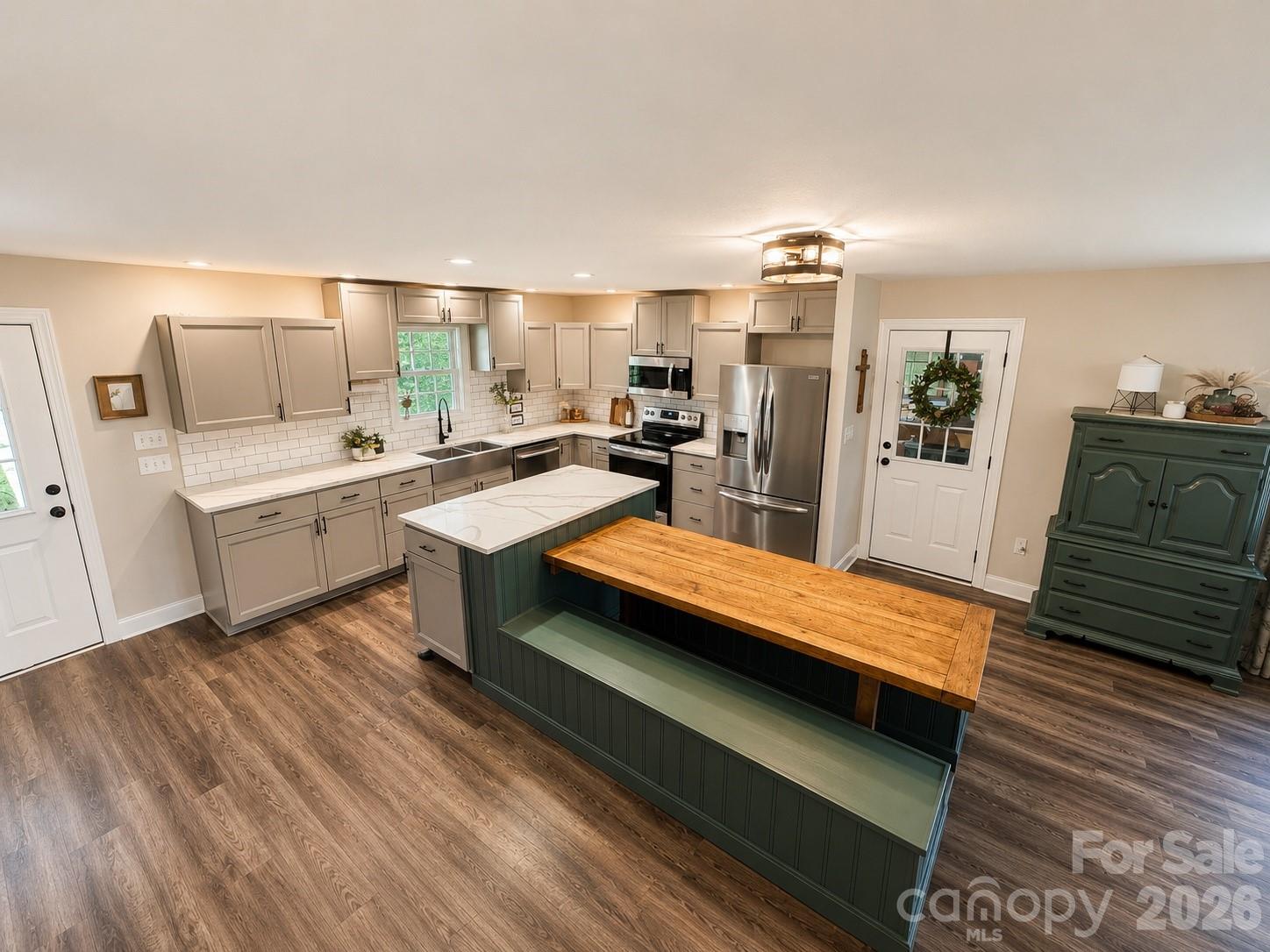 4001 Shelley Road — Gold Hill