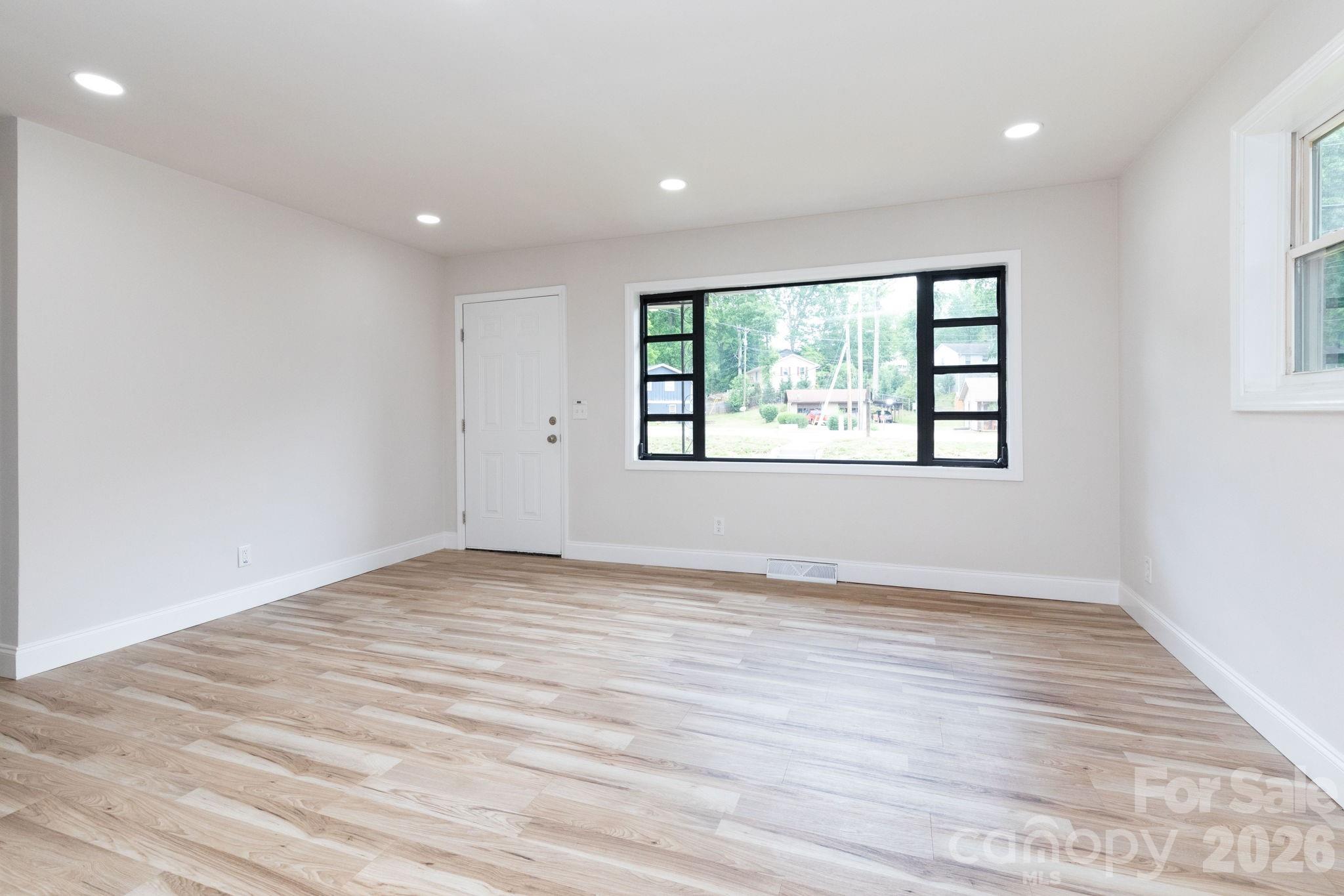258 New Leicester Highway — Asheville