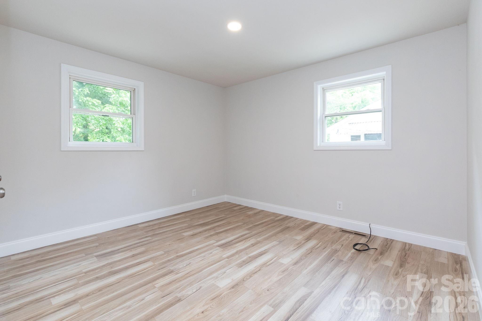 258 New Leicester Highway — Asheville