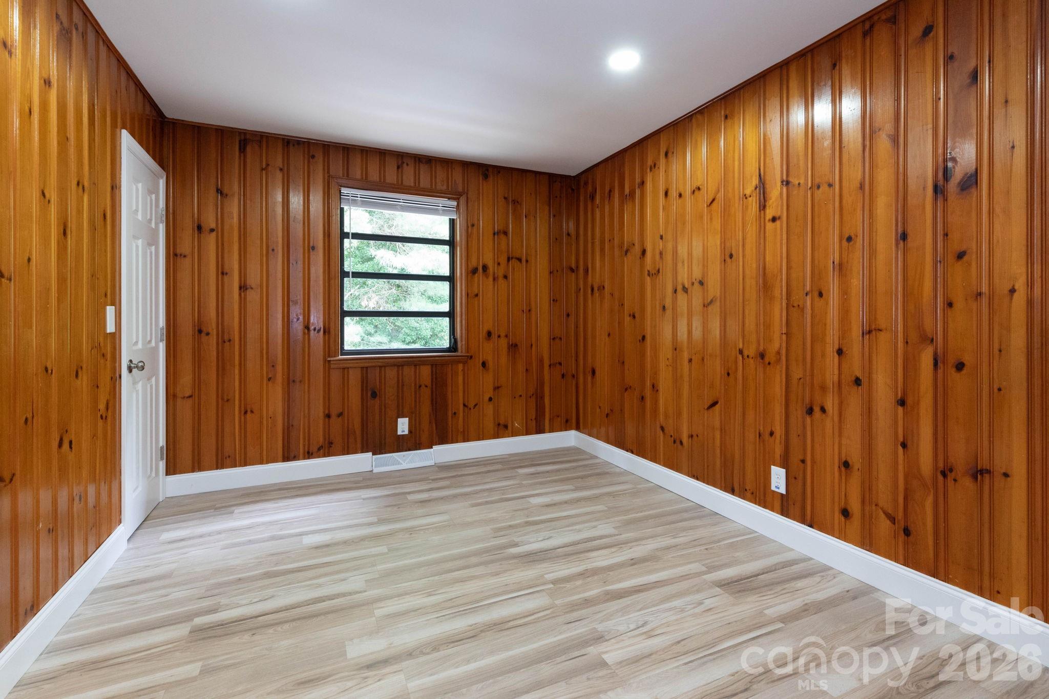 258 New Leicester Highway — Asheville
