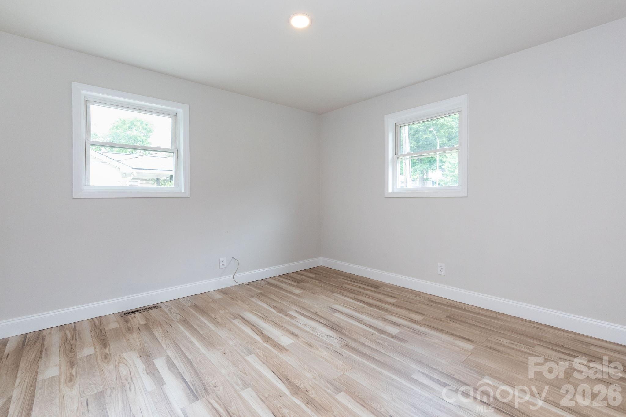 258 New Leicester Highway — Asheville