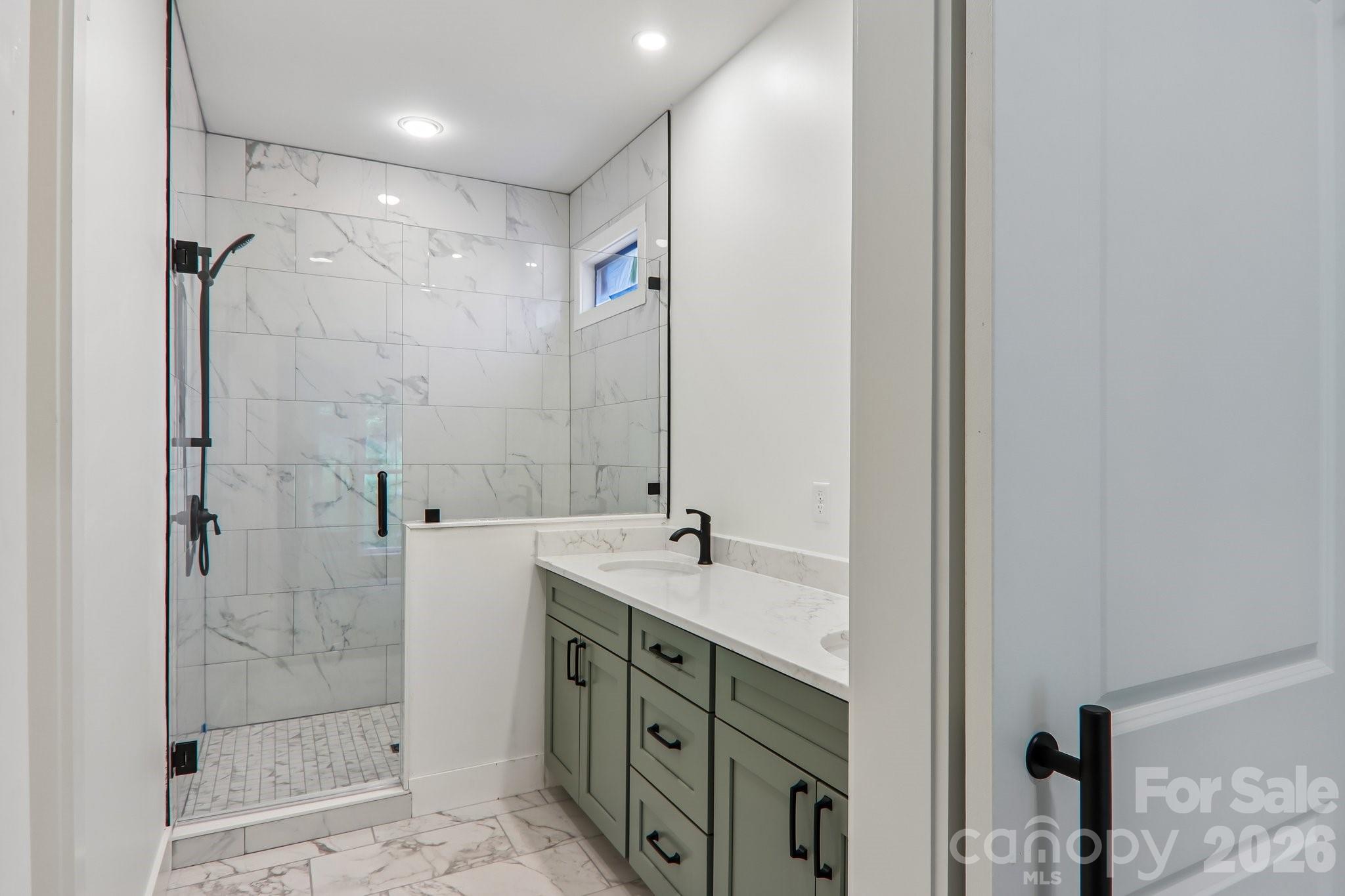 36 Haywood Crossing Drive — Hendersonville