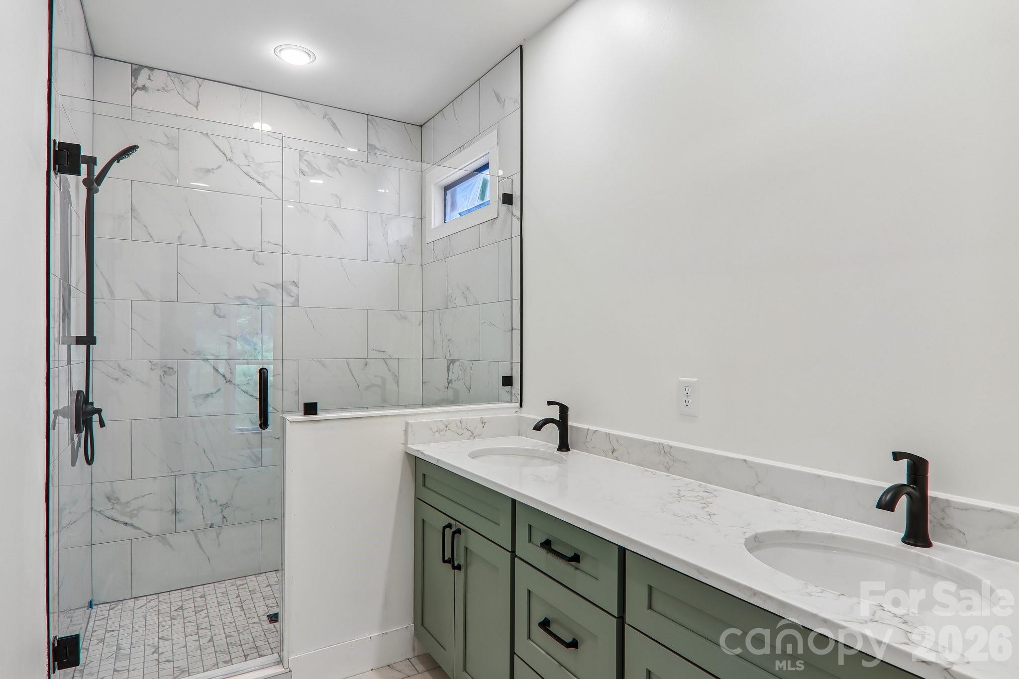 36 Haywood Crossing Drive — Hendersonville