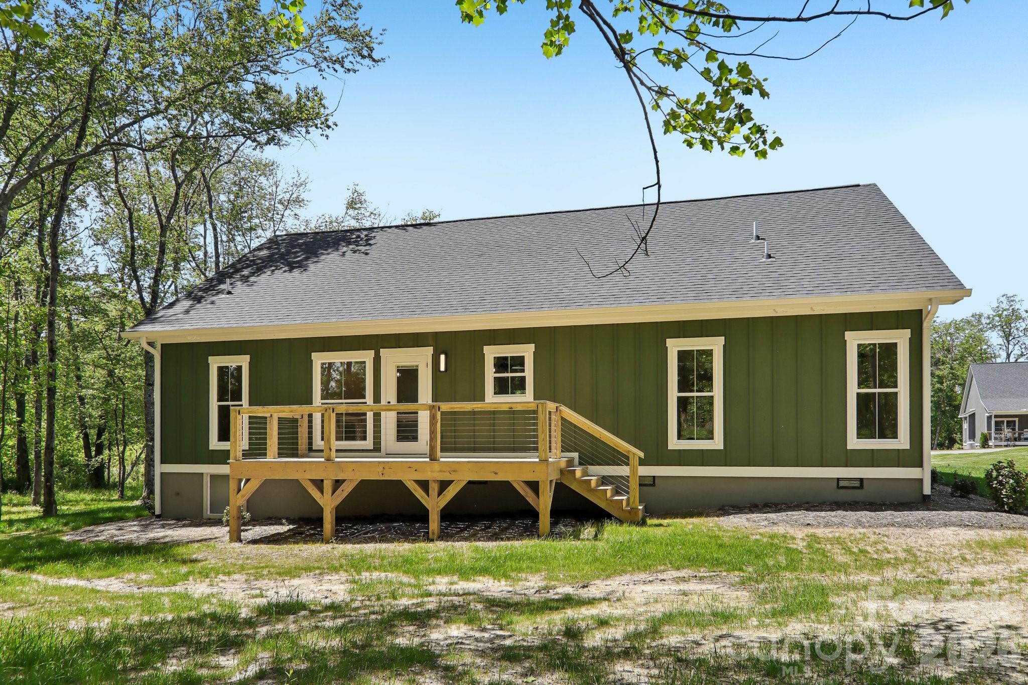 36 Haywood Crossing Drive — Hendersonville