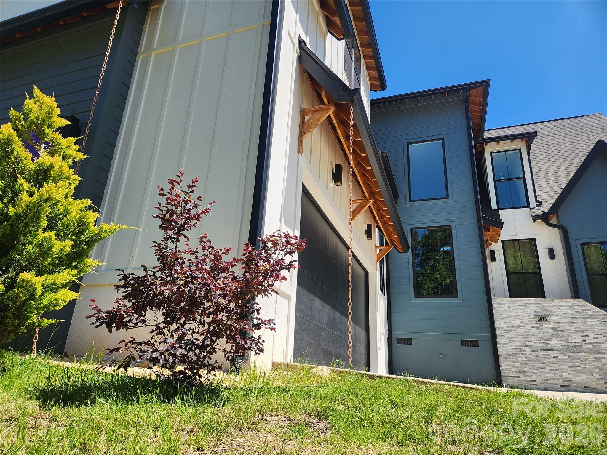 3078 Mountain Creek Drive — Sherrills Ford