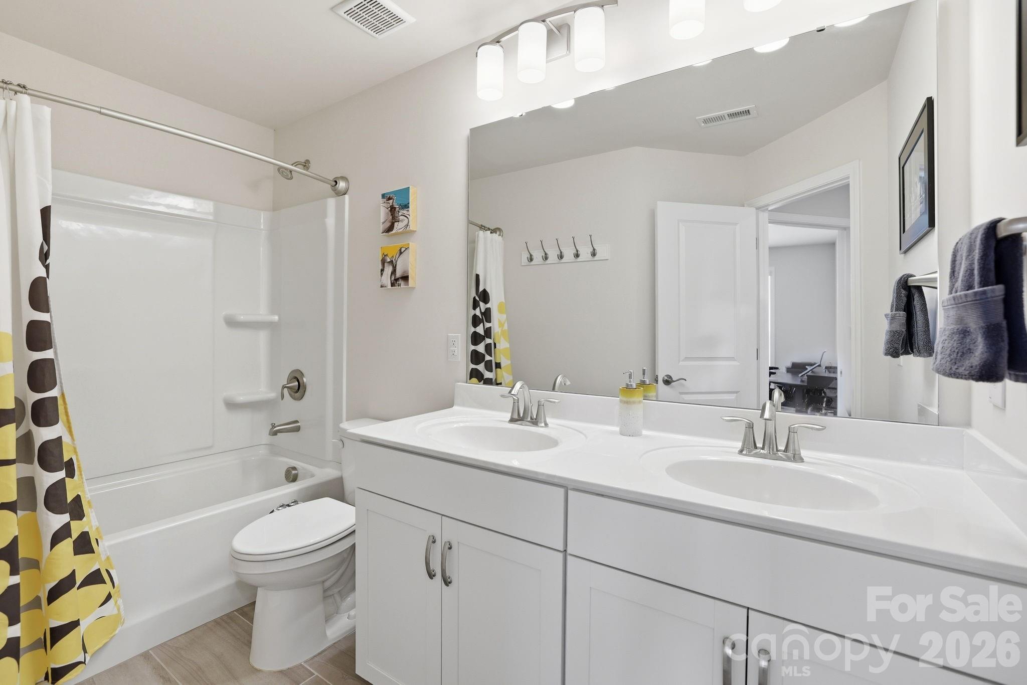 23006 Clarabelle Drive — Charlotte