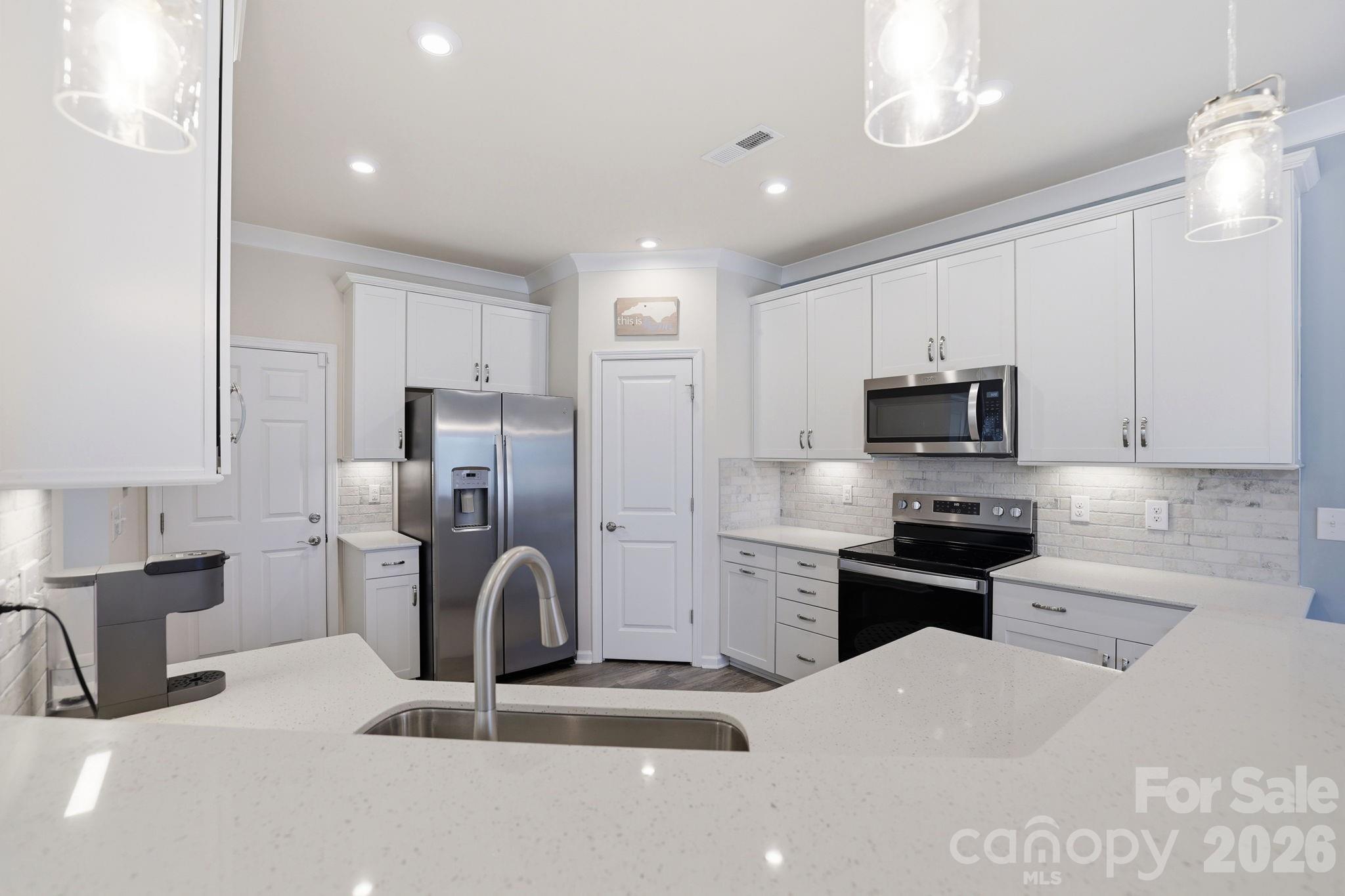 23006 Clarabelle Drive — Charlotte