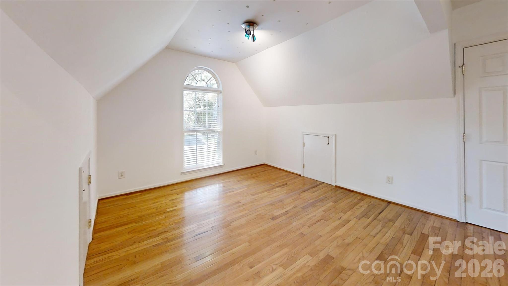 7411 Gate Key Court — Stanley