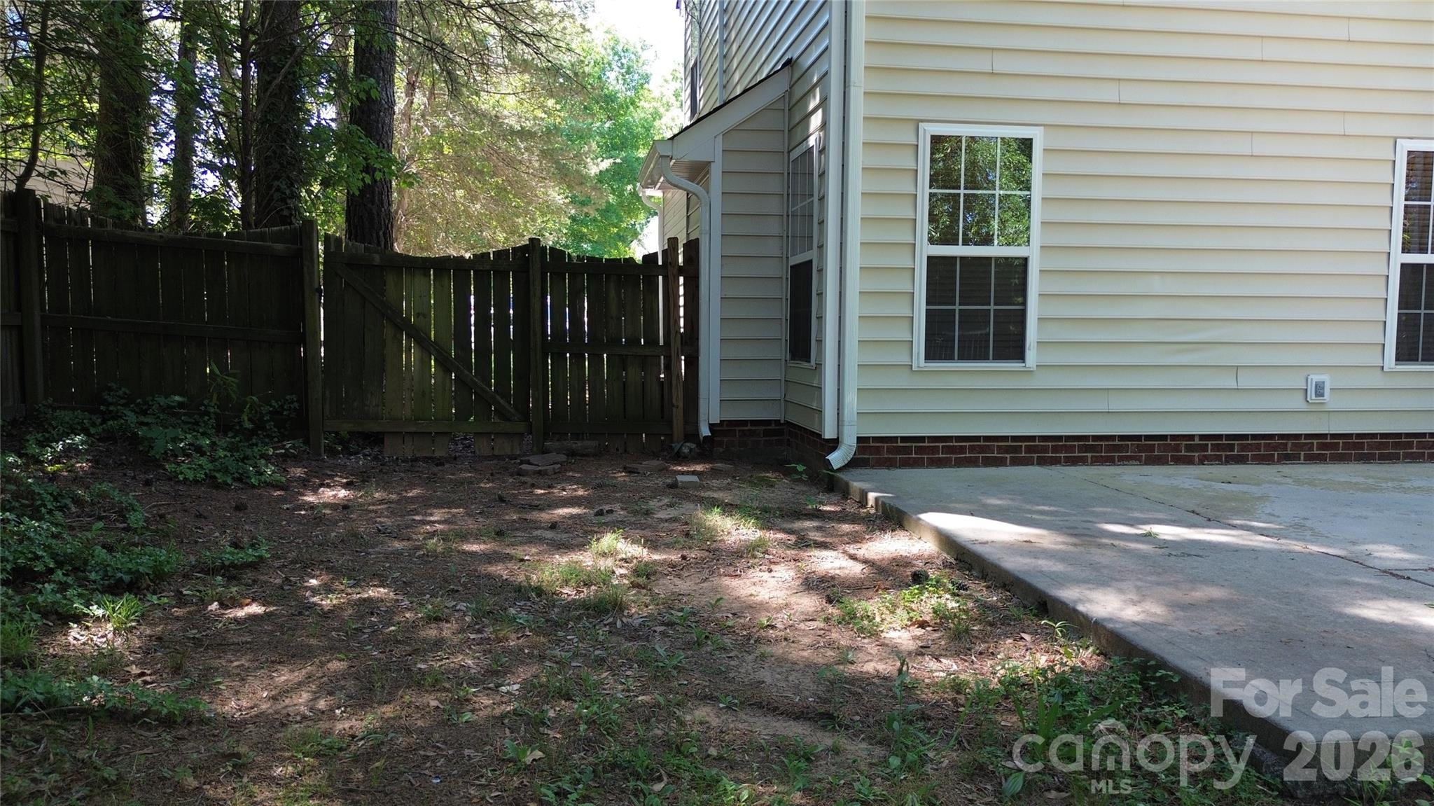 7411 Gate Key Court — Stanley