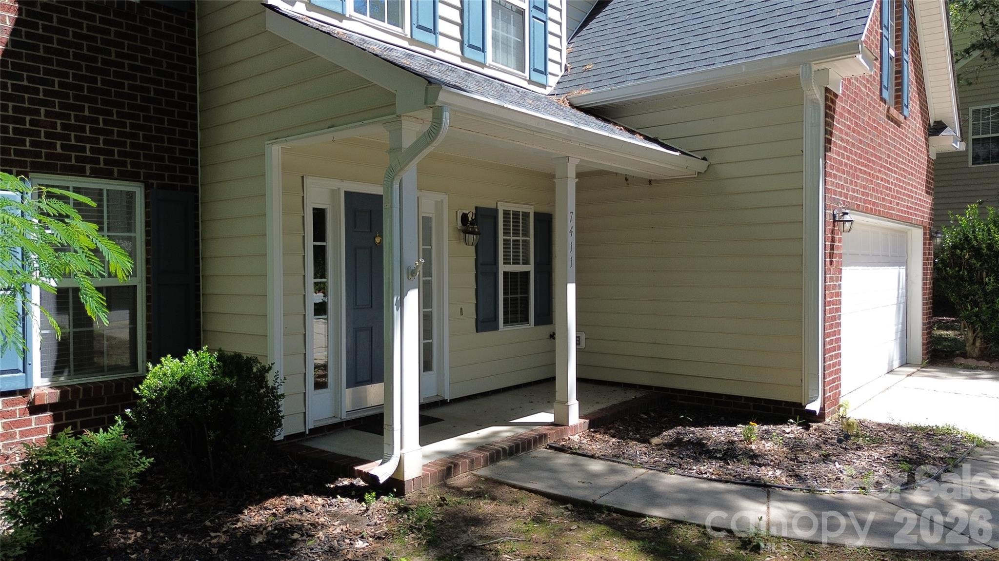7411 Gate Key Court — Stanley