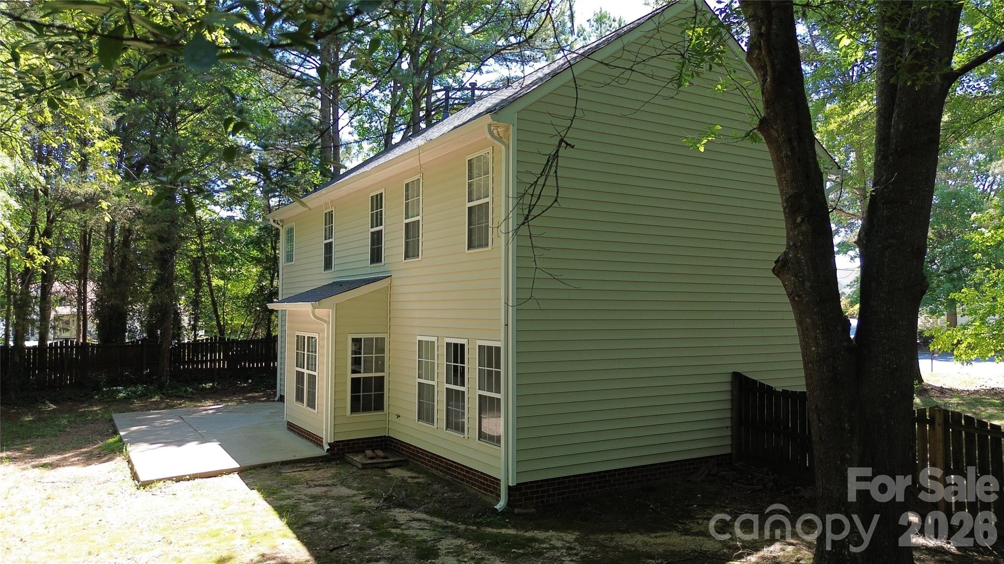 7411 Gate Key Court — Stanley