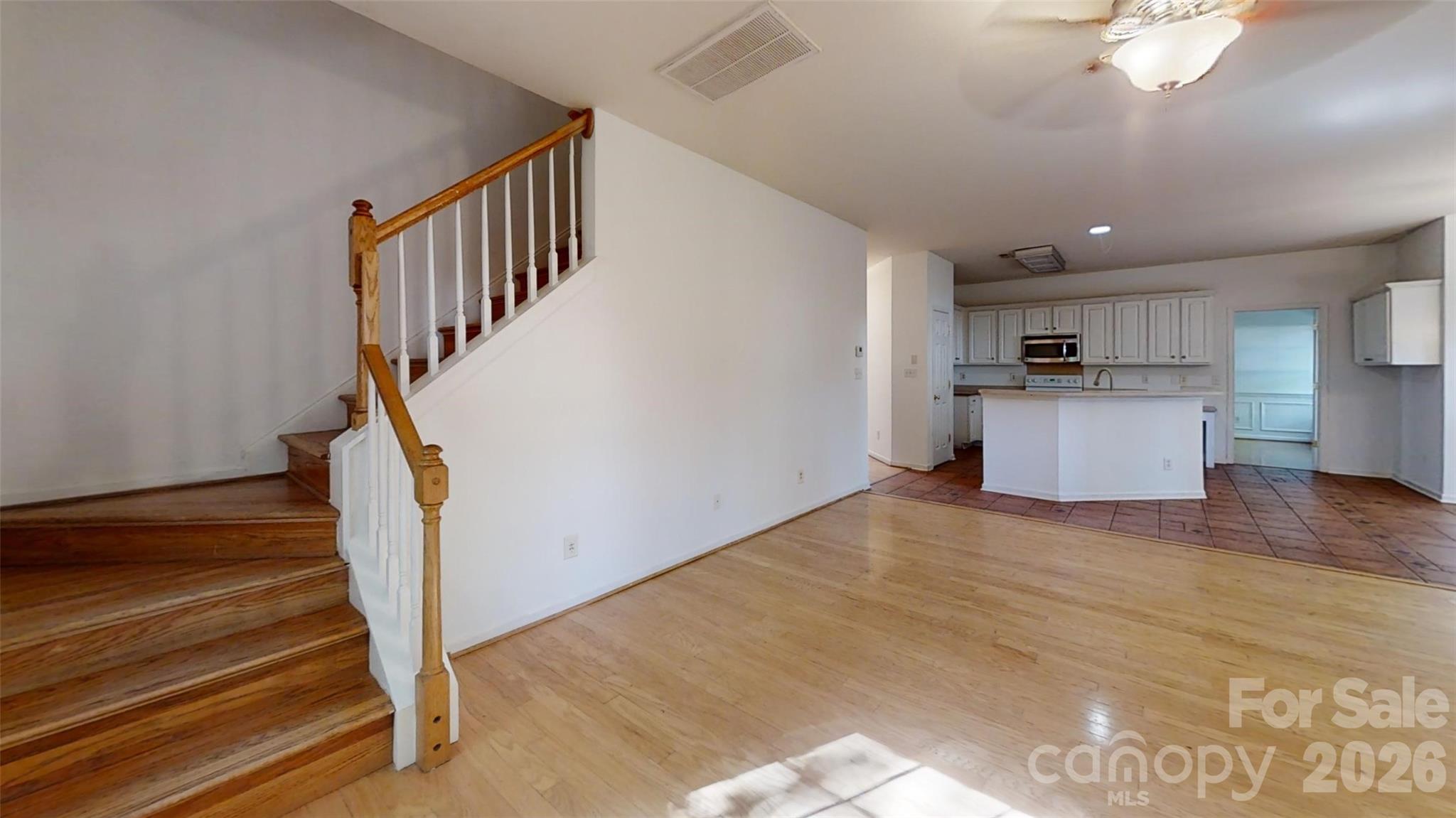 7411 Gate Key Court — Stanley