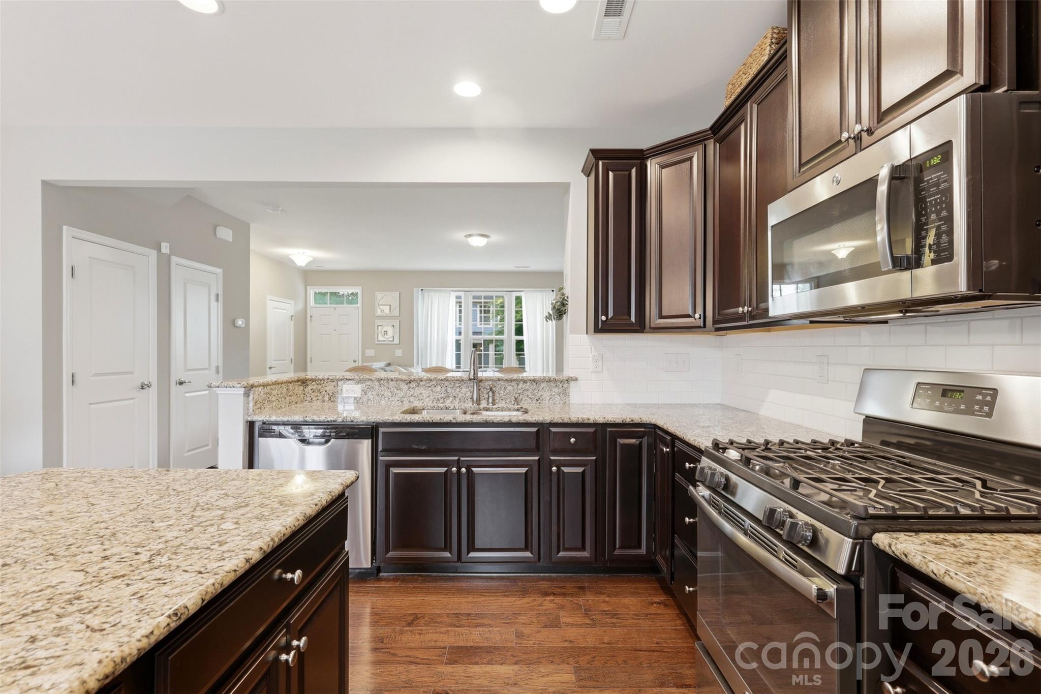 1714 Evergreen Drive — Charlotte