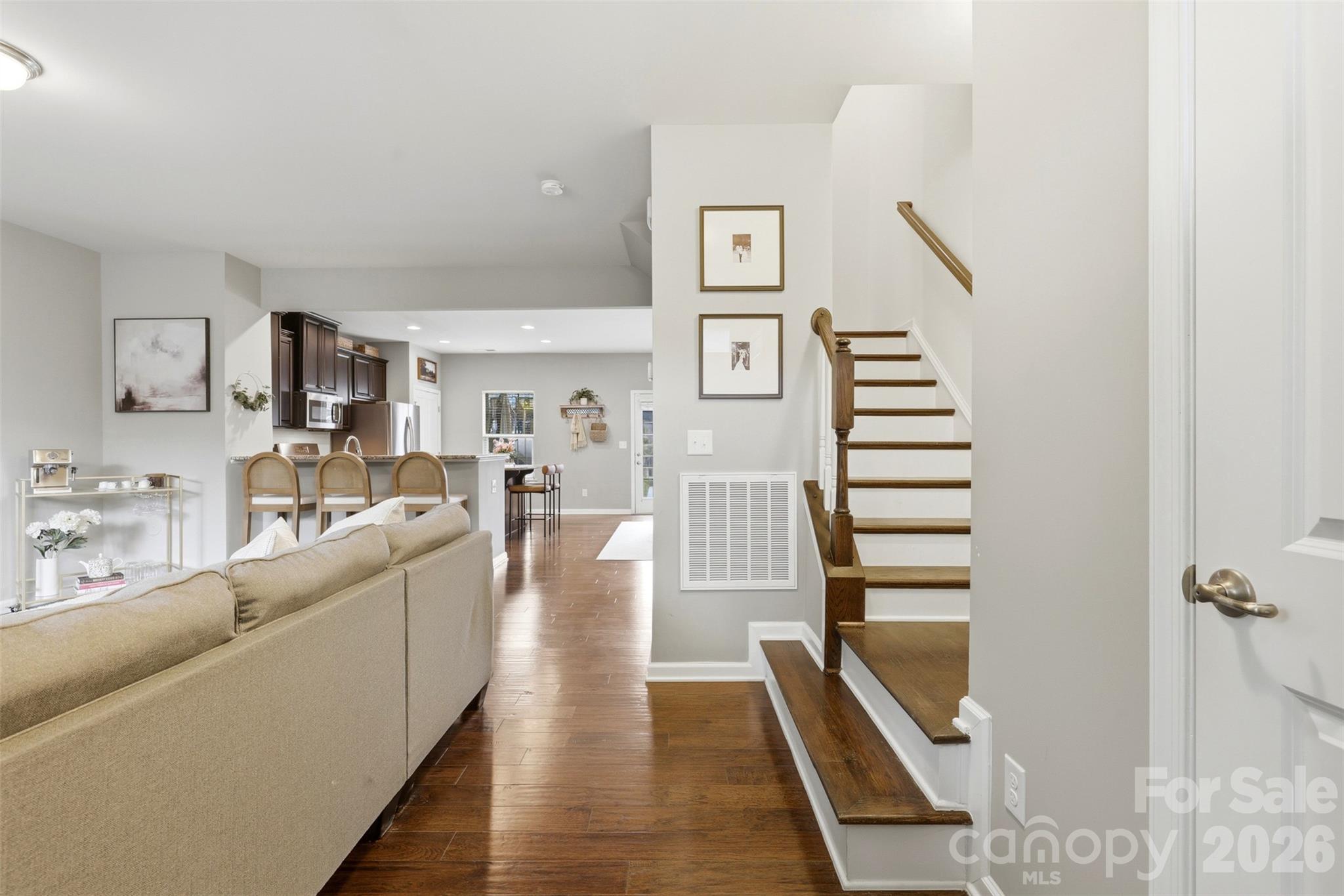 1714 Evergreen Drive — Charlotte