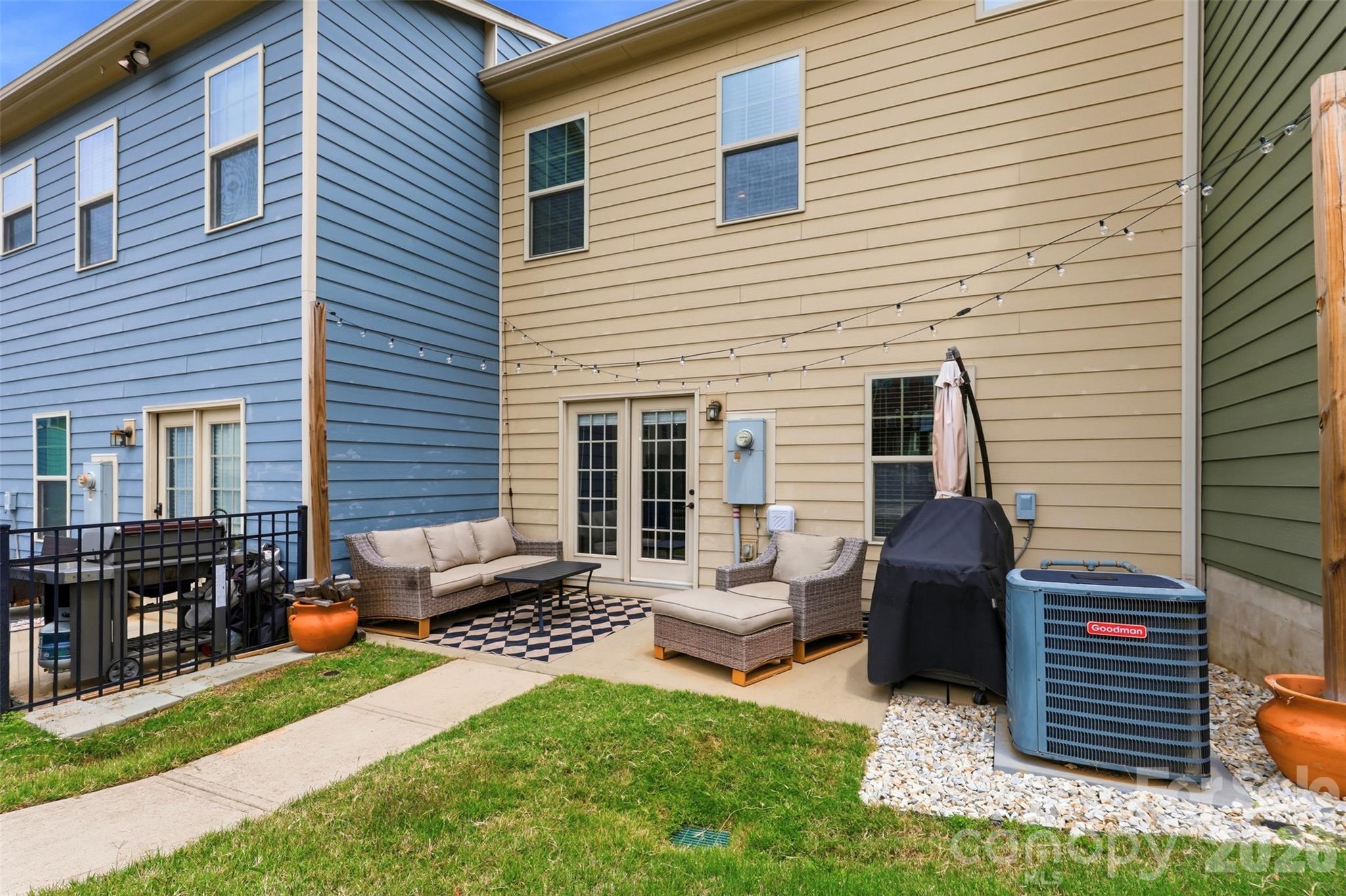 1714 Evergreen Drive — Charlotte