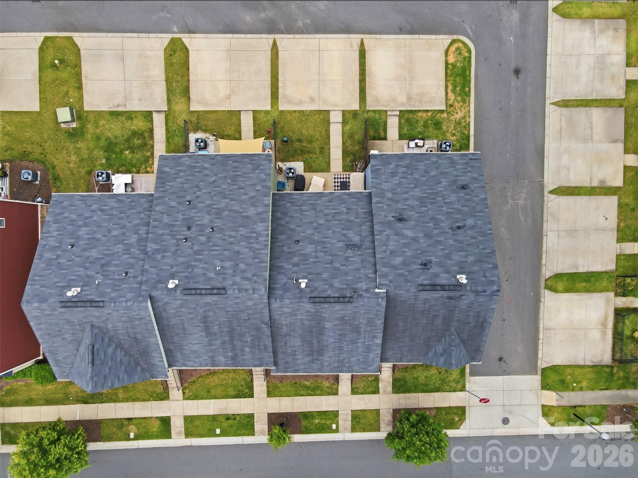 1714 Evergreen Drive — Charlotte