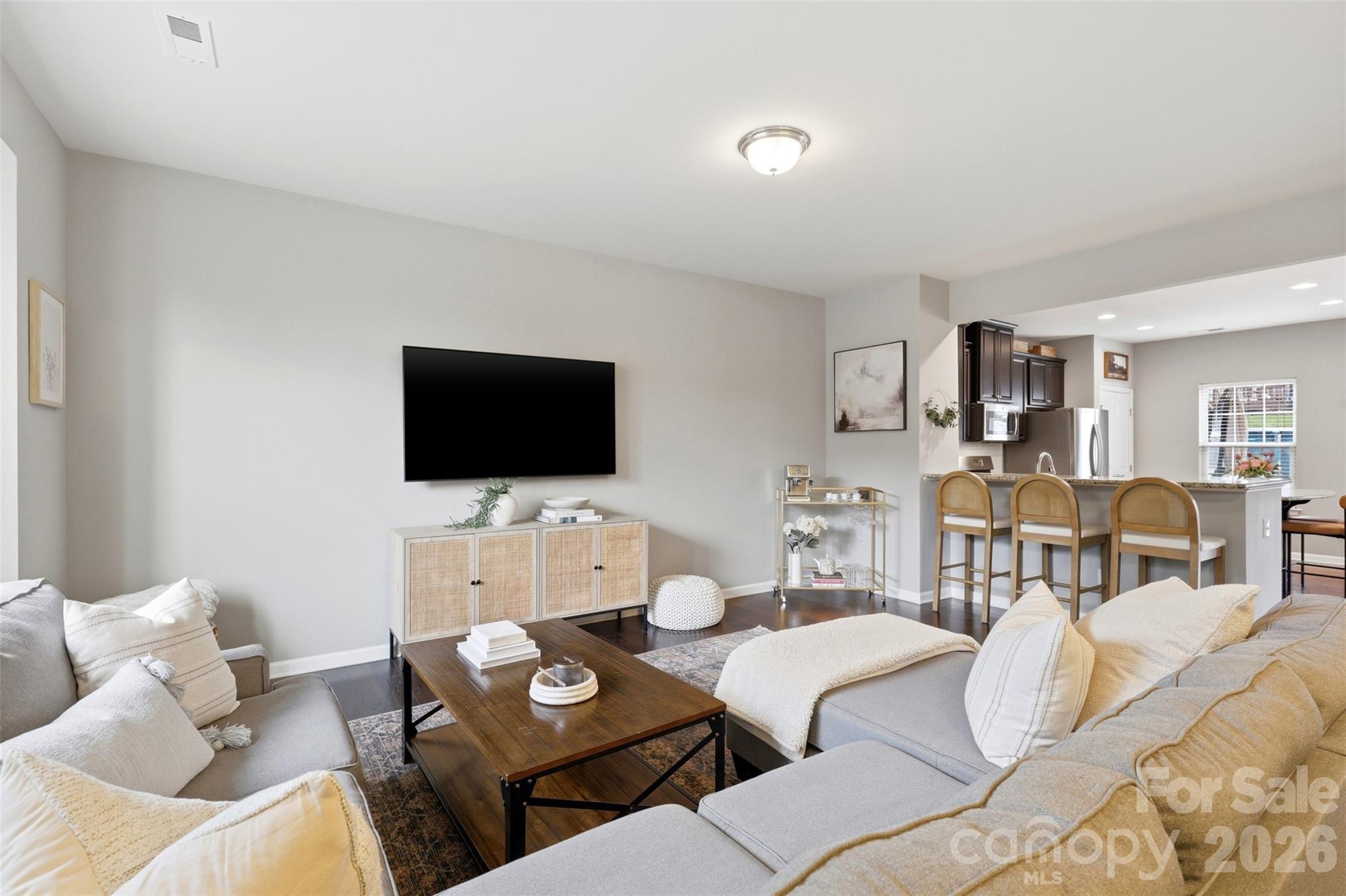 1714 Evergreen Drive — Charlotte