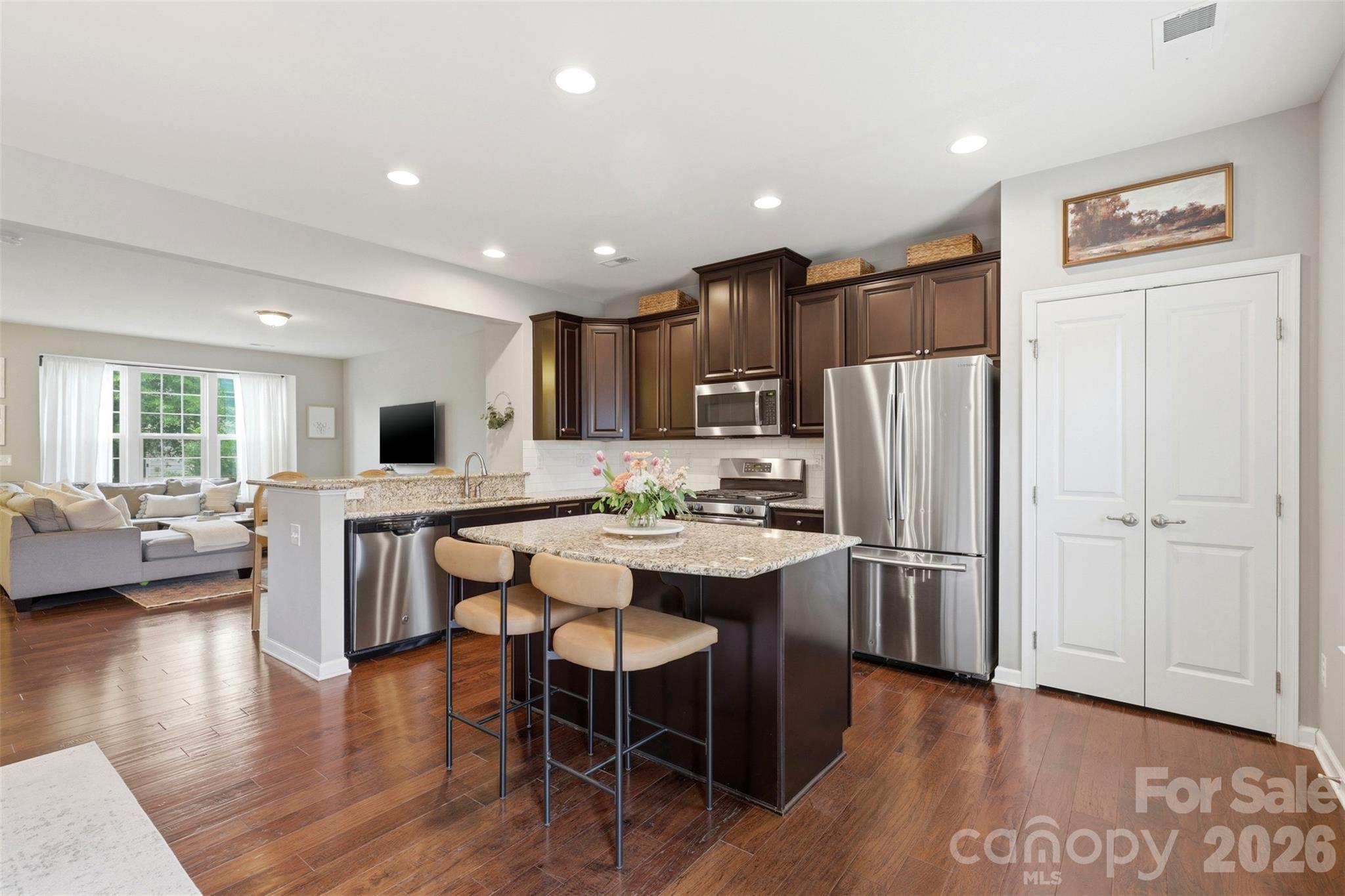 1714 Evergreen Drive — Charlotte