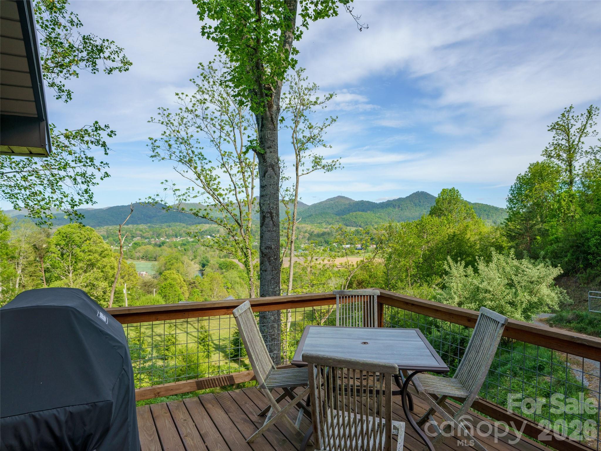 345 Moorehill Drive — Waynesville