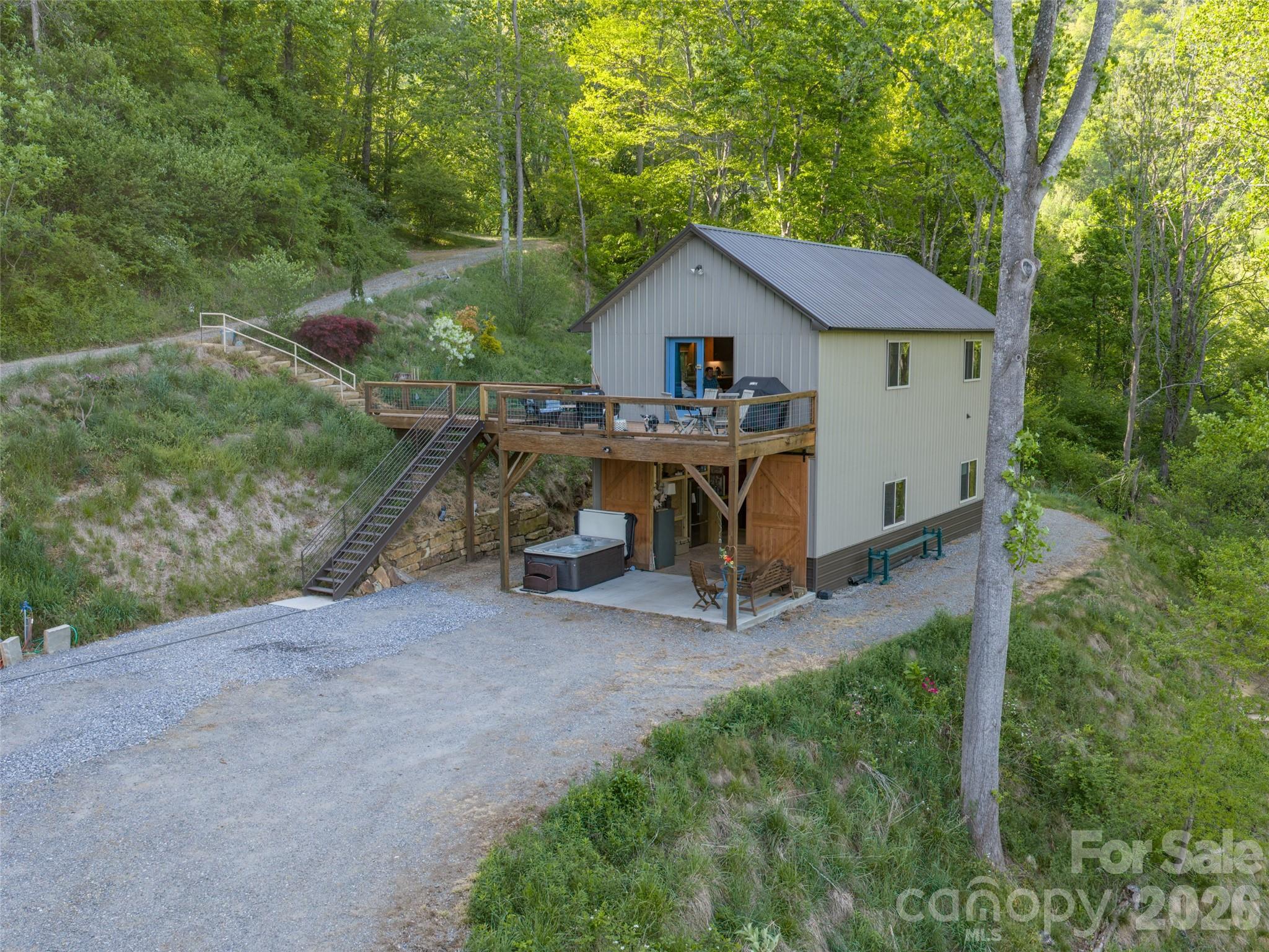 345 Moorehill Drive — Waynesville