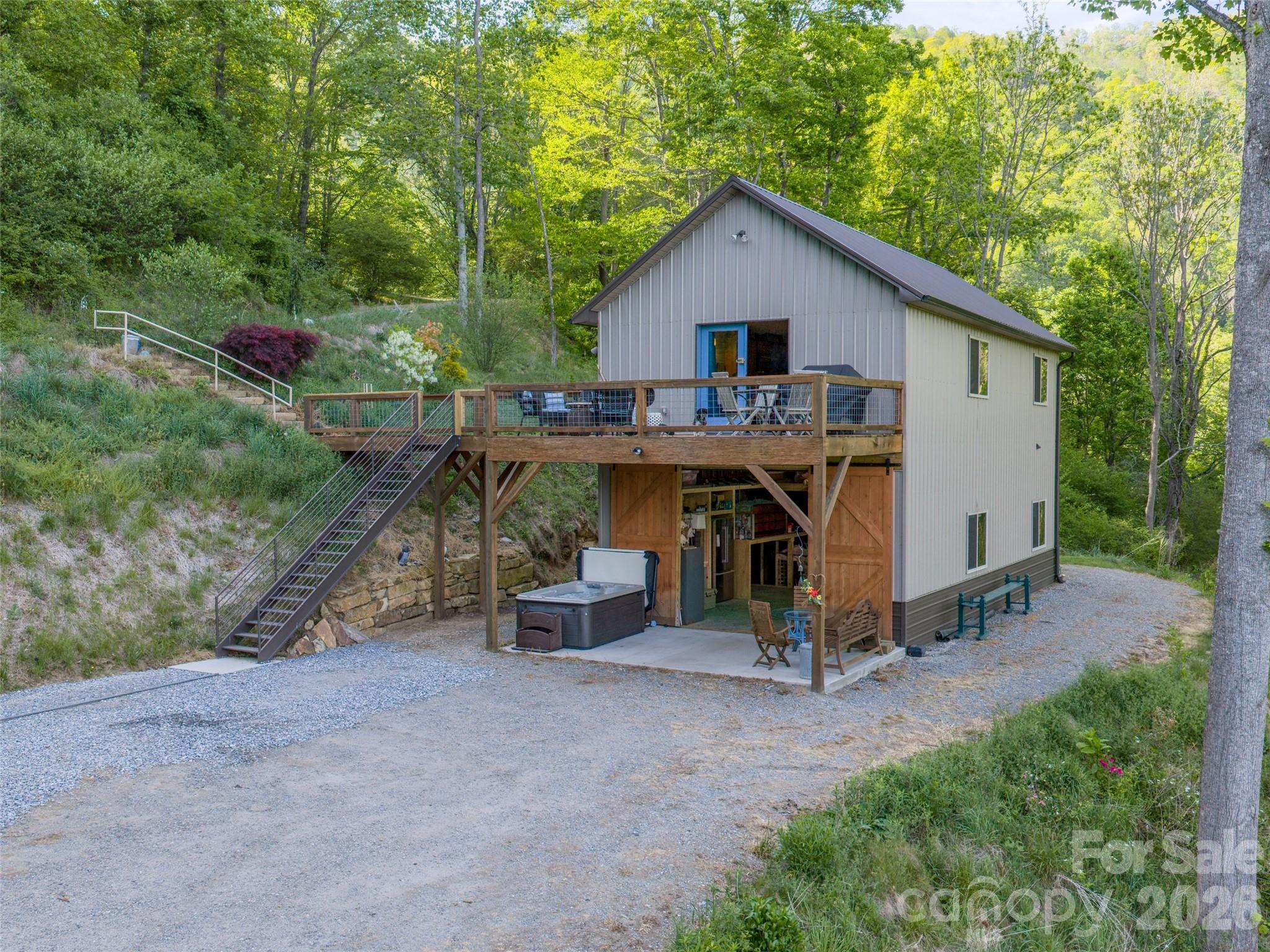 345 Moorehill Drive — Waynesville