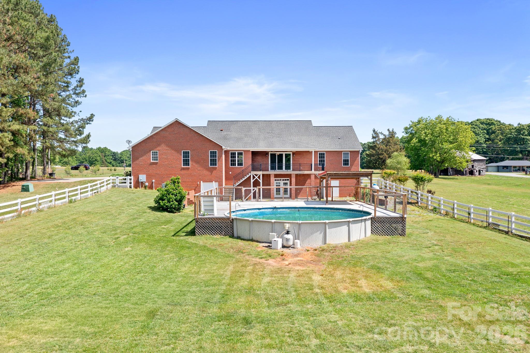 3987 NC 27 Highway — Lincolnton