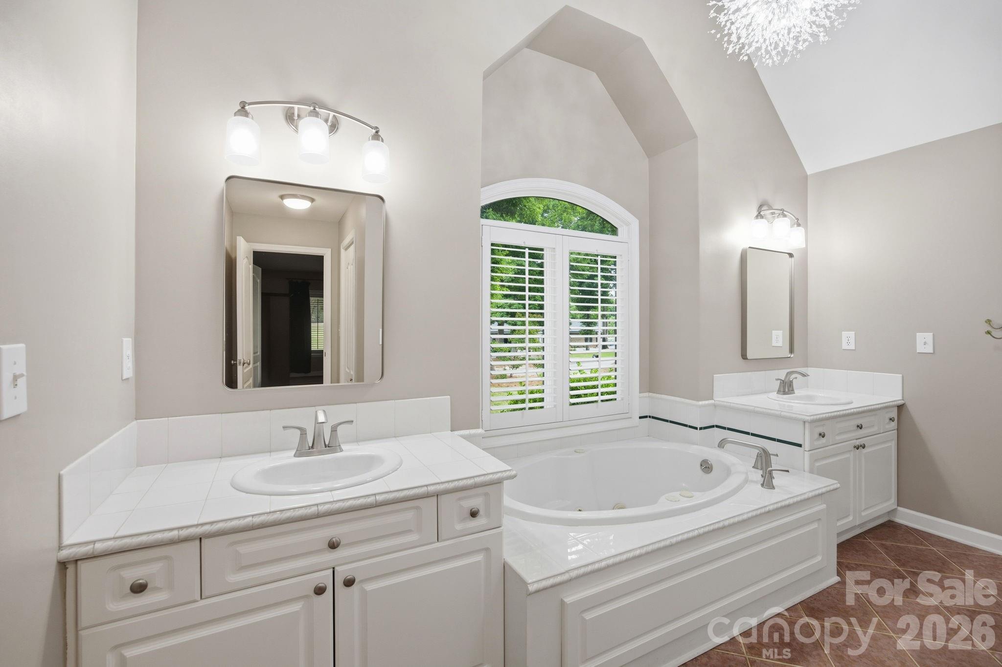 242 Mallard Way — Mooresville