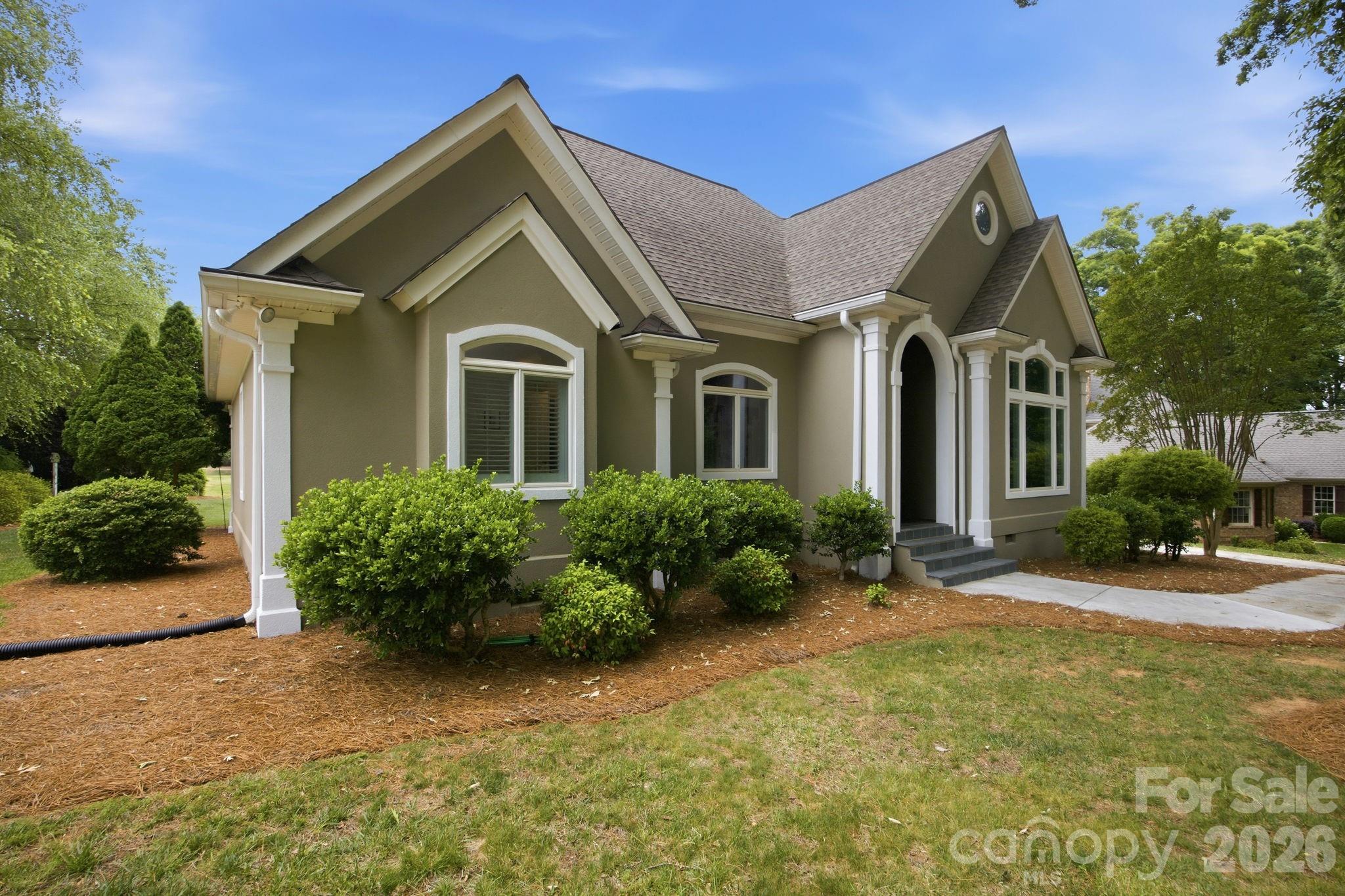 242 Mallard Way — Mooresville
