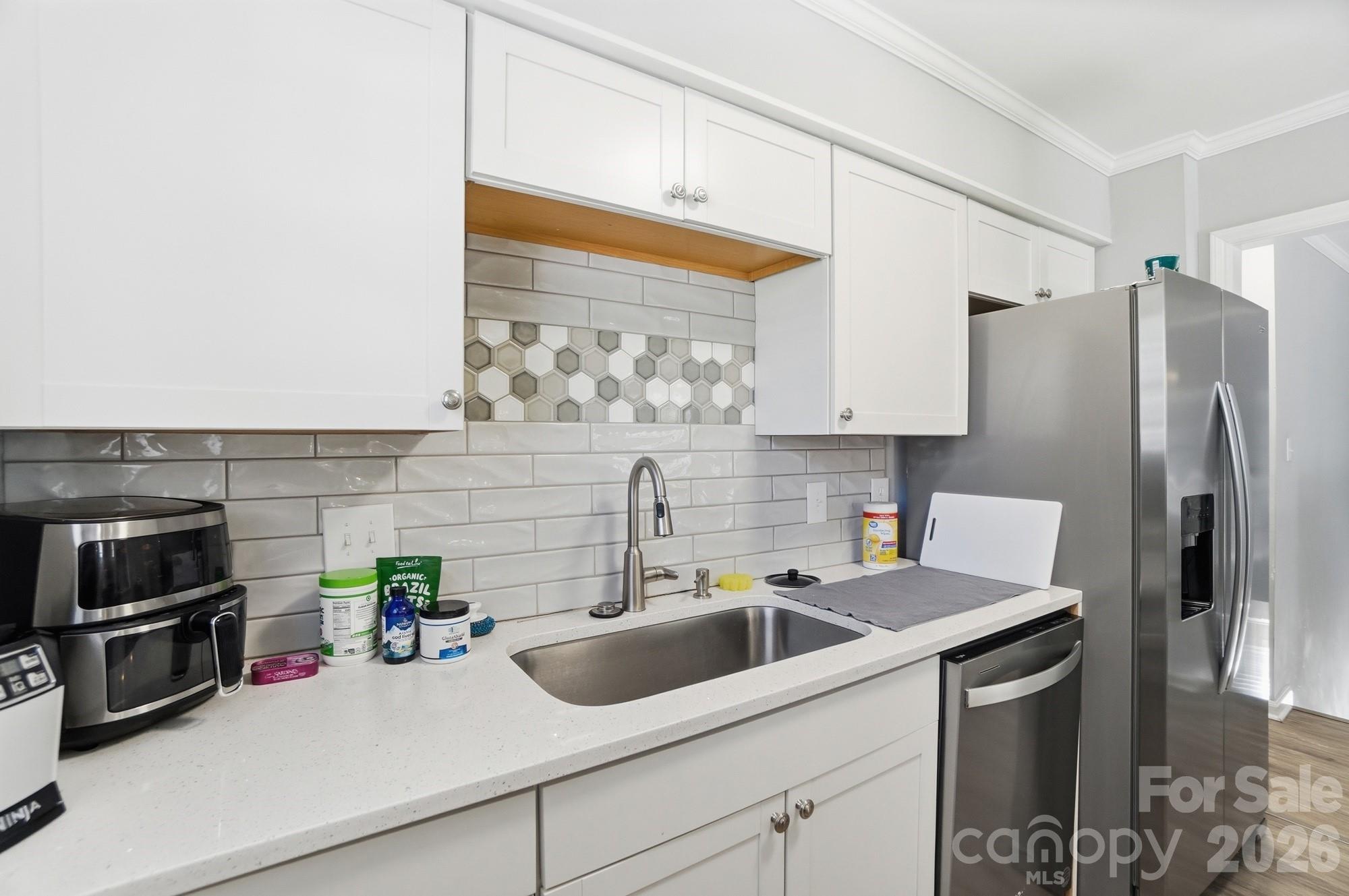 8529 Castle Pine Court — Charlotte