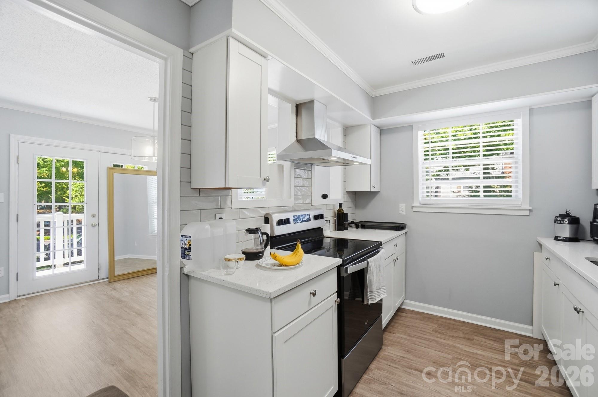 8529 Castle Pine Court — Charlotte
