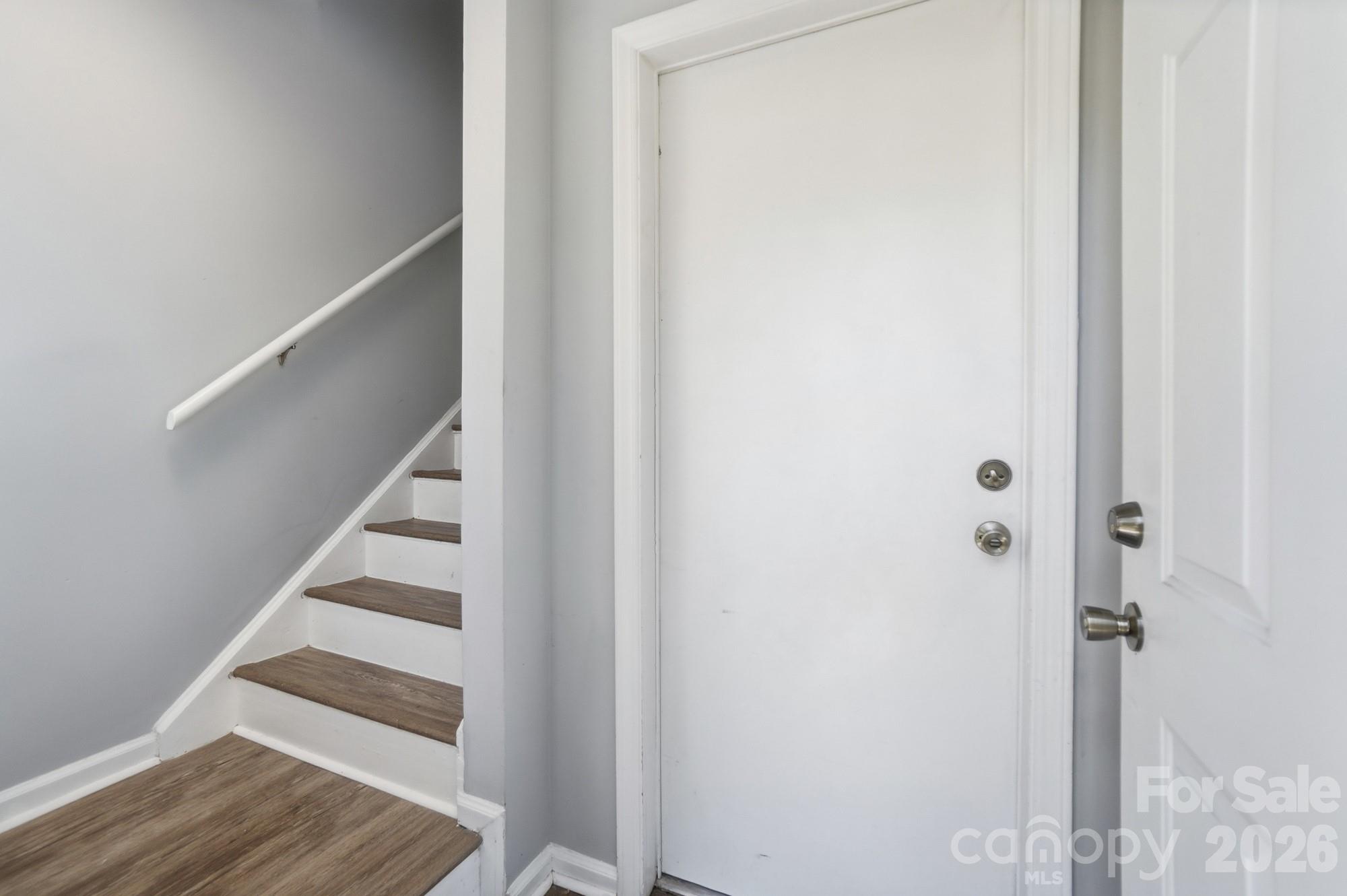 8529 Castle Pine Court — Charlotte