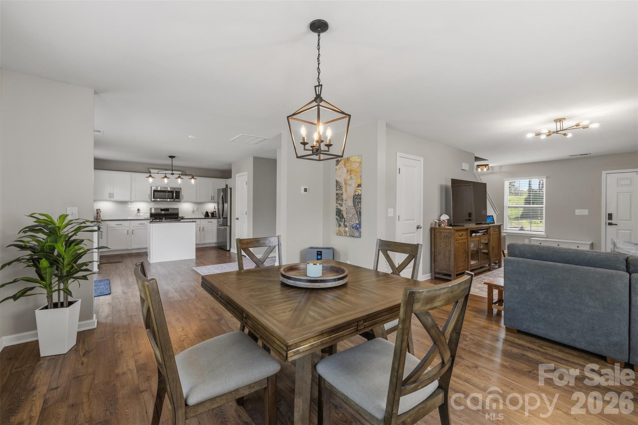 2812 Westbury Court — Dallas