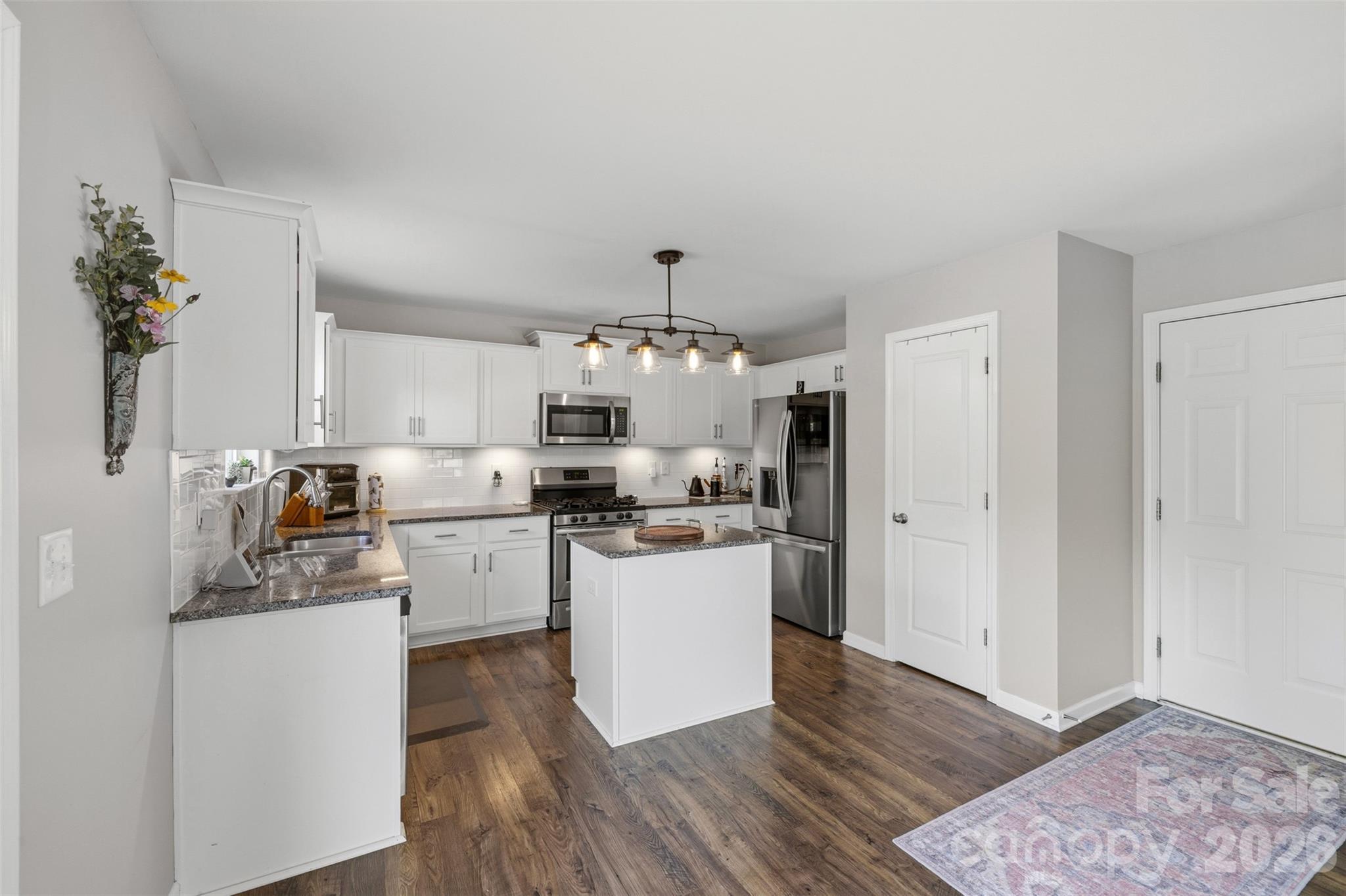 2812 Westbury Court — Dallas