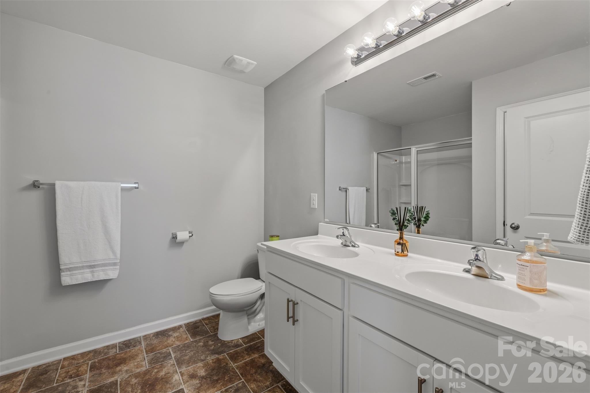 2812 Westbury Court — Dallas