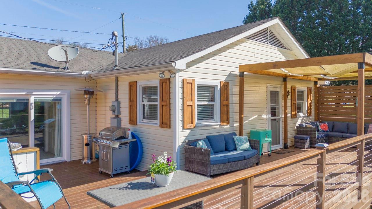 141 Bluewing Lane — Mooresville