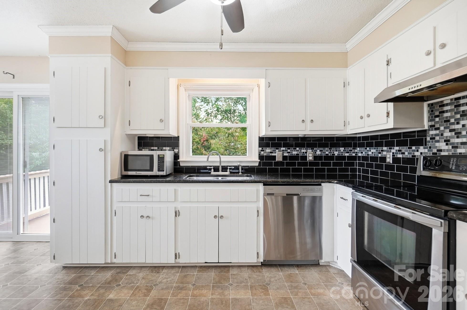 2600 Providence Drive — Gastonia