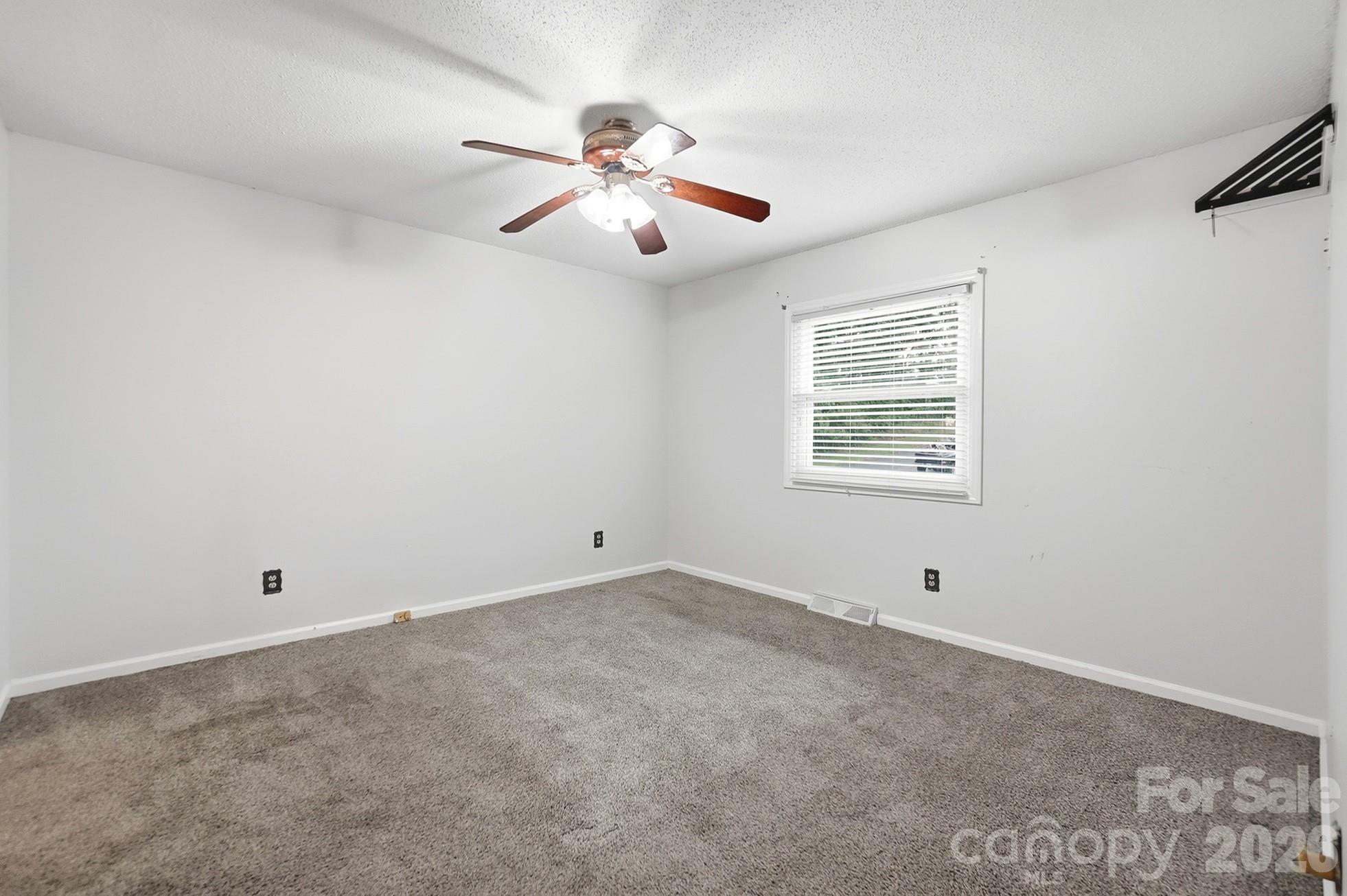 2600 Providence Drive — Gastonia
