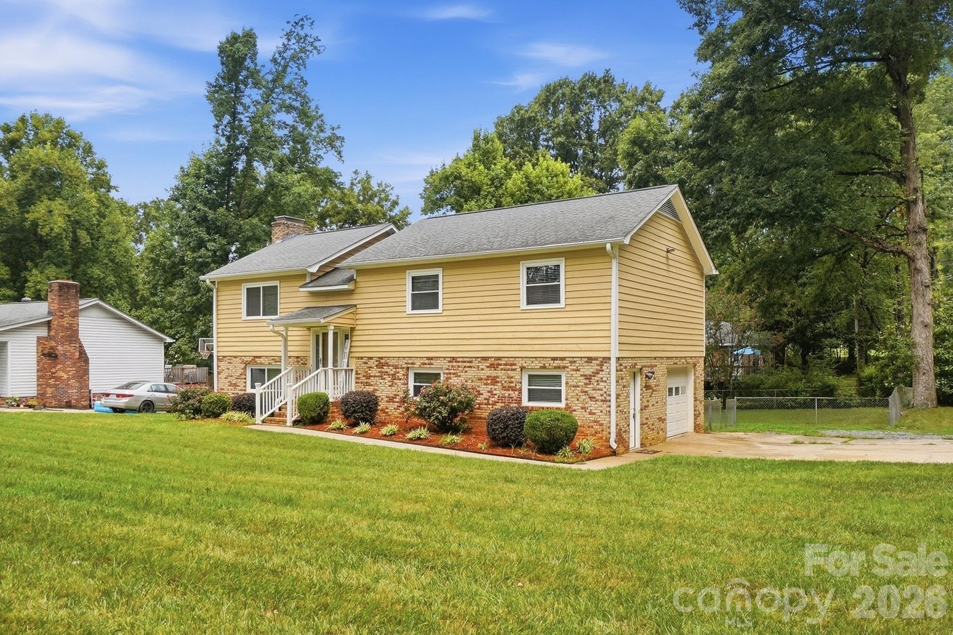 2600 Providence Drive — Gastonia
