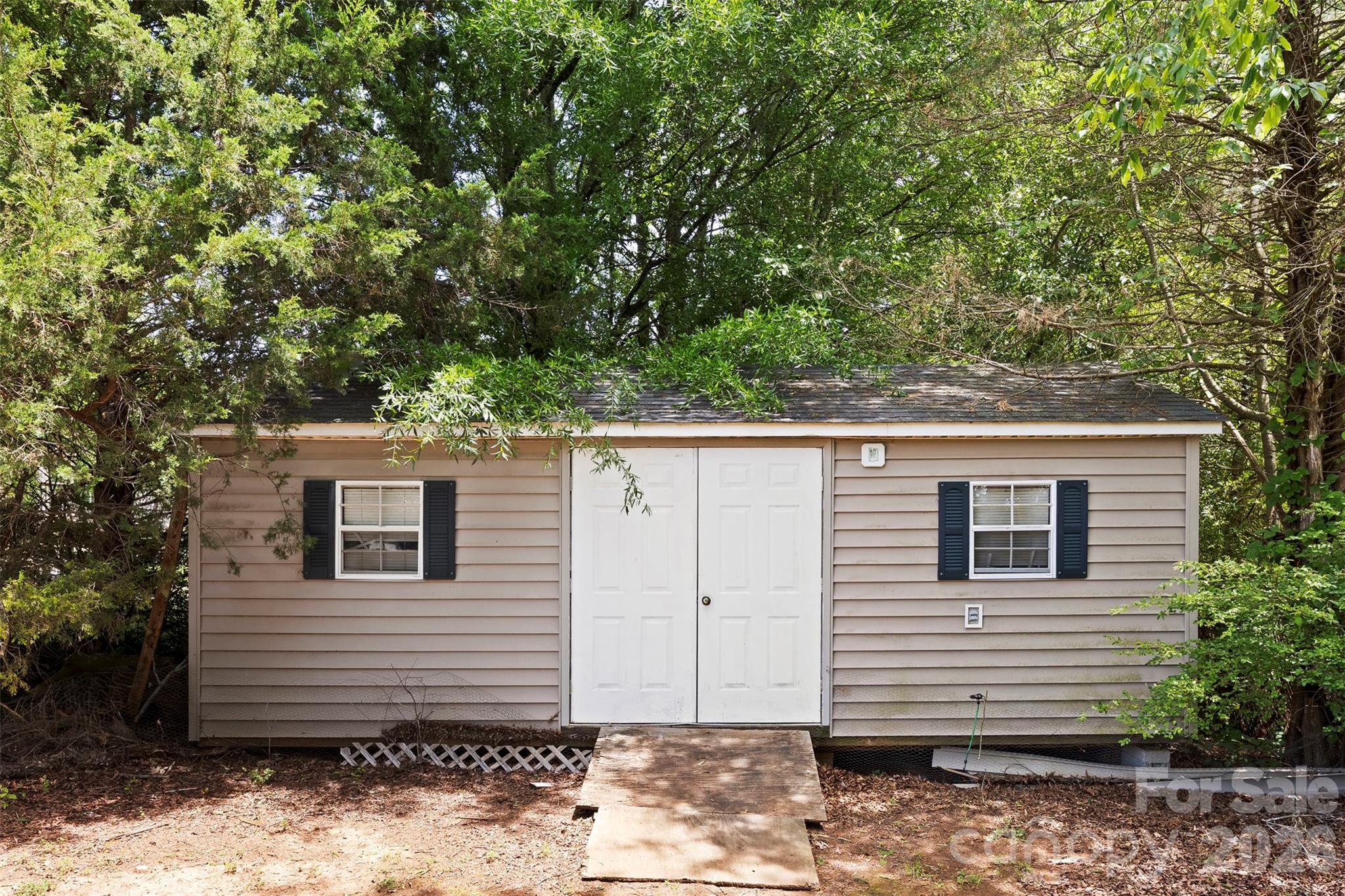 1720 Grove Tree Lane — Clover